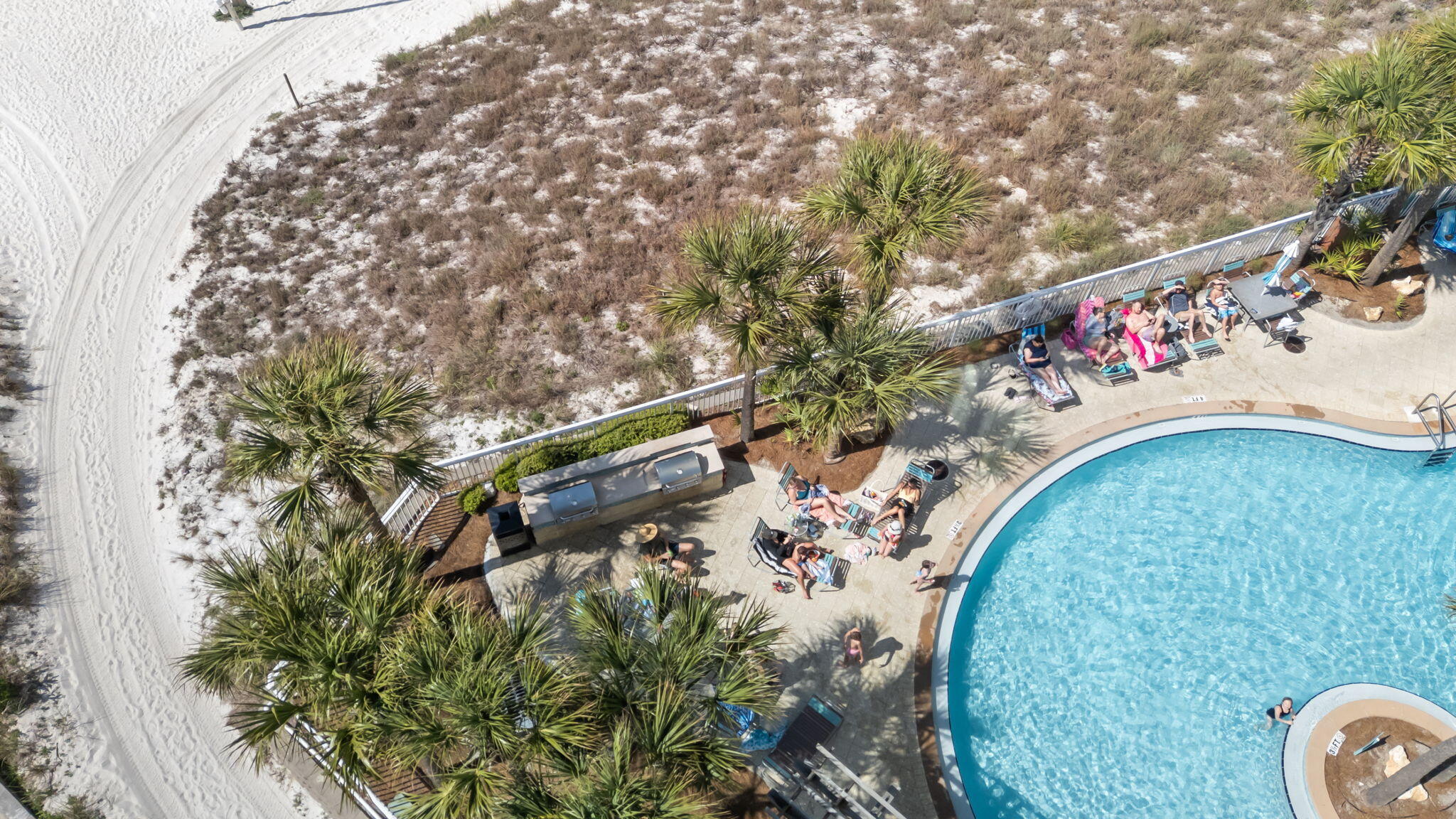 AQUA CONDO - Residential