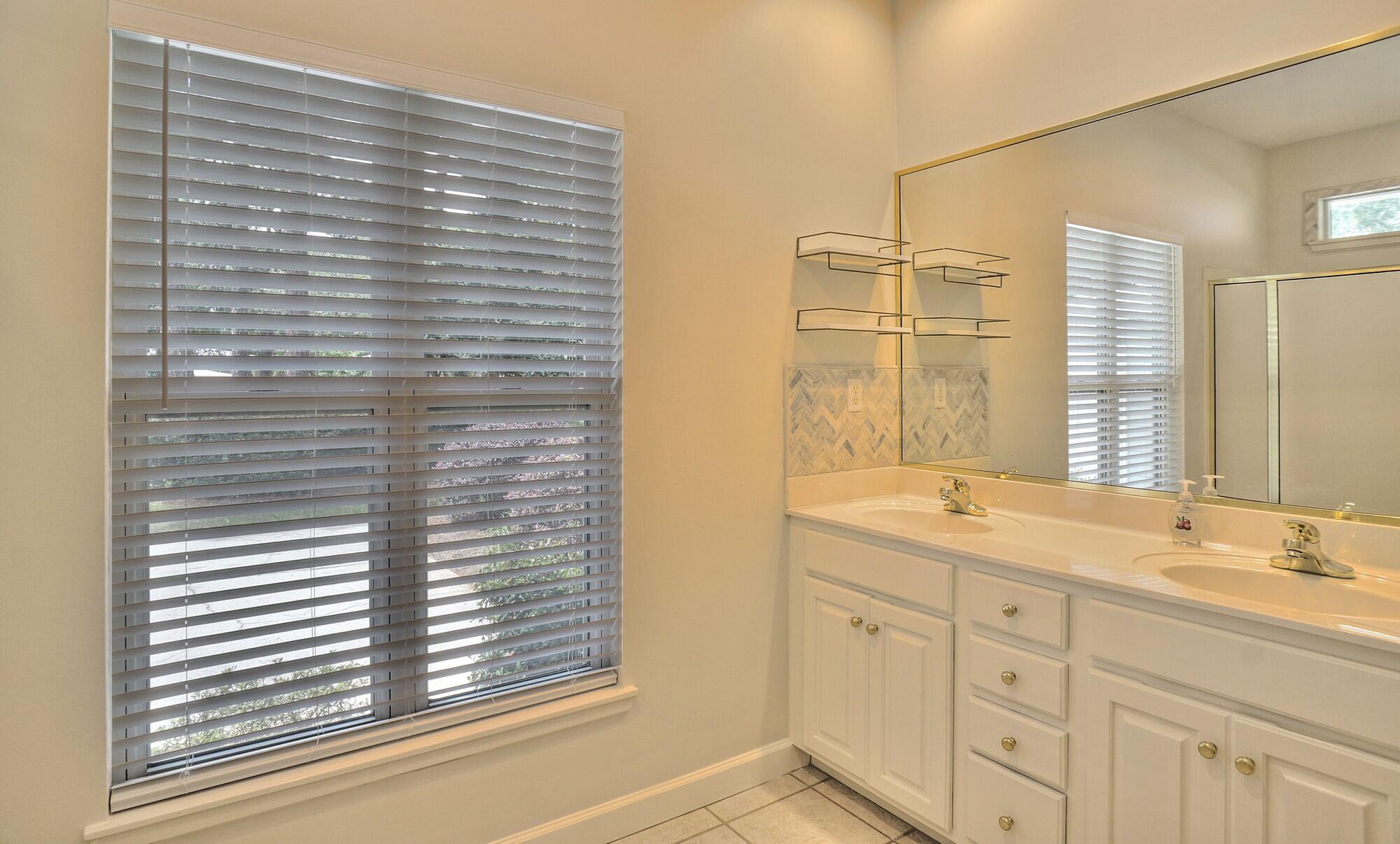 PRESTWICK PLACE - Residential