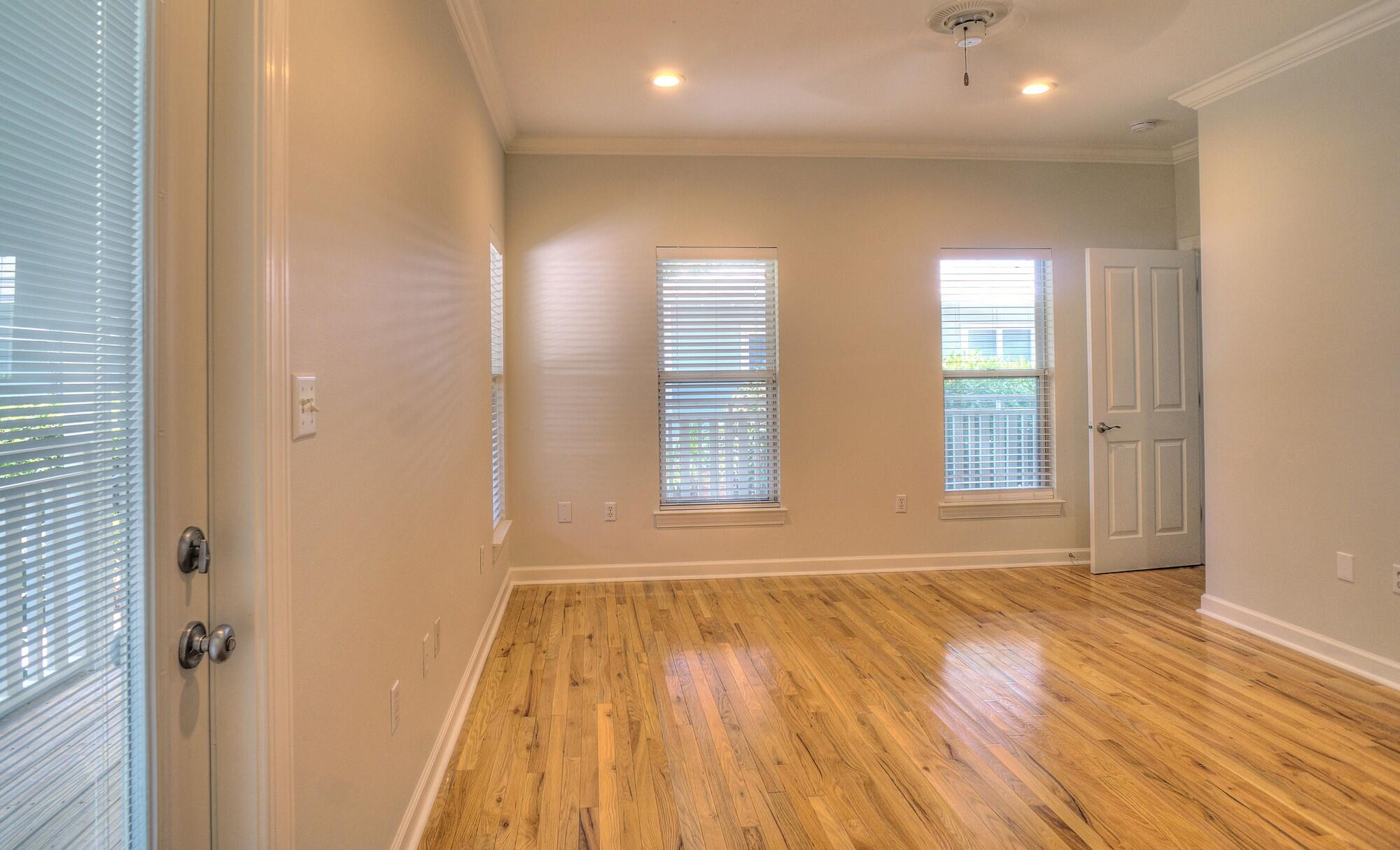 PRESTWICK PLACE - Residential