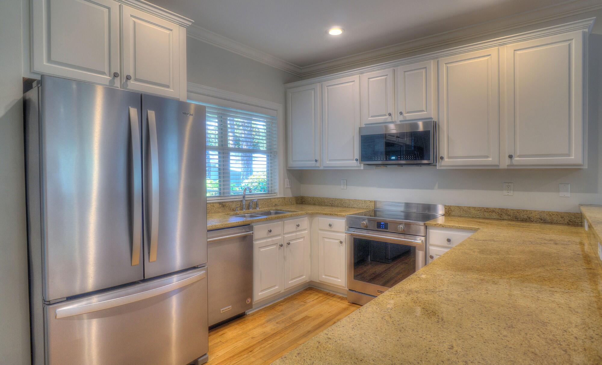 PRESTWICK PLACE - Residential
