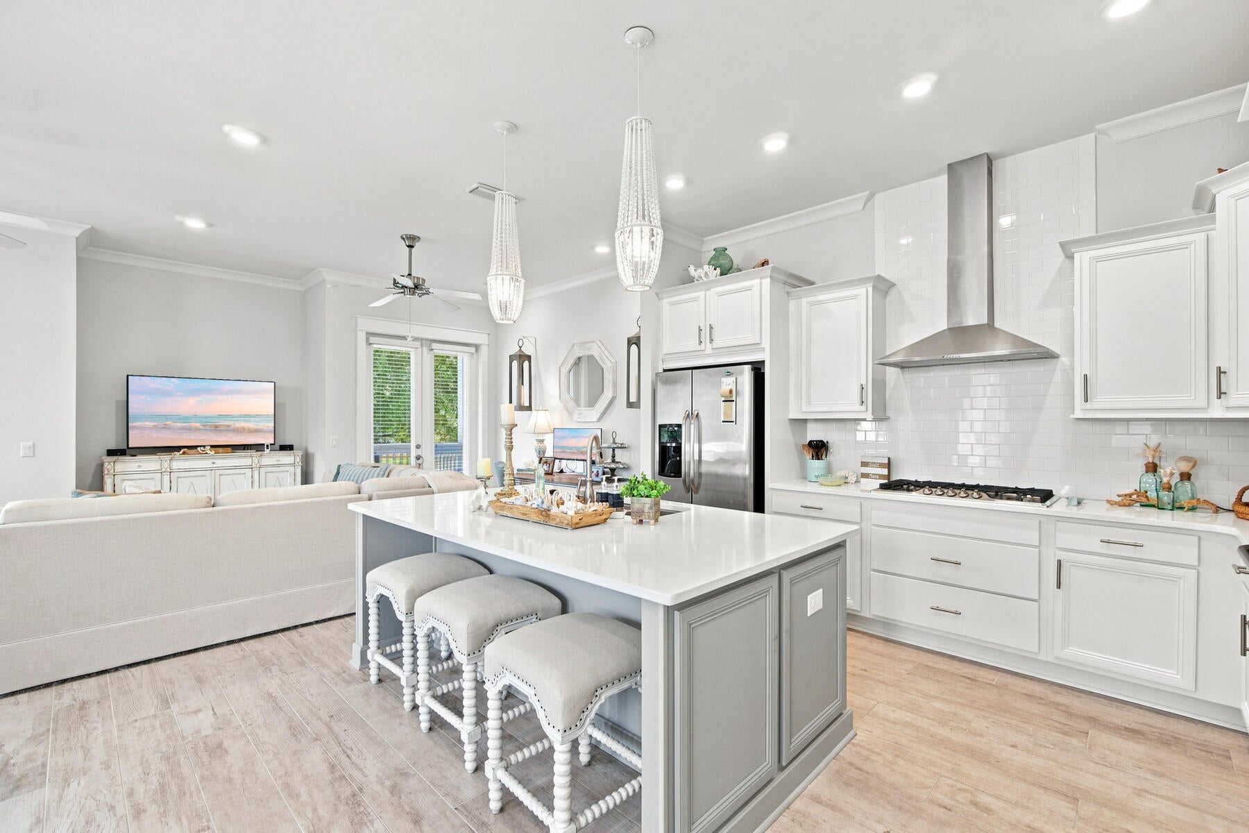 PROMINENCE - Residential