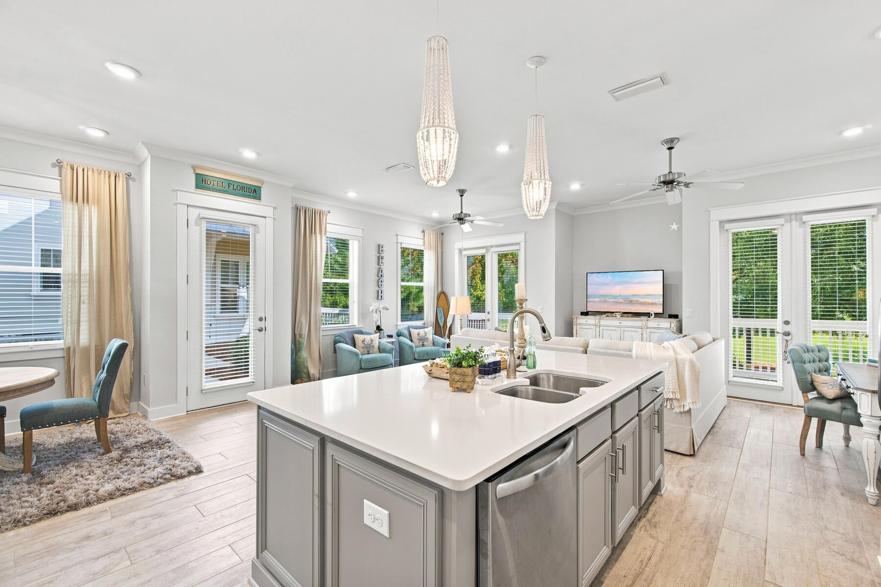PROMINENCE - Residential
