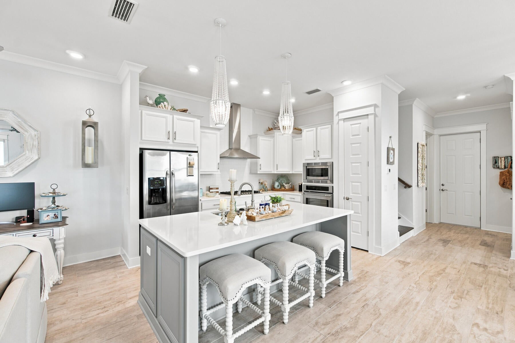 PROMINENCE - Residential