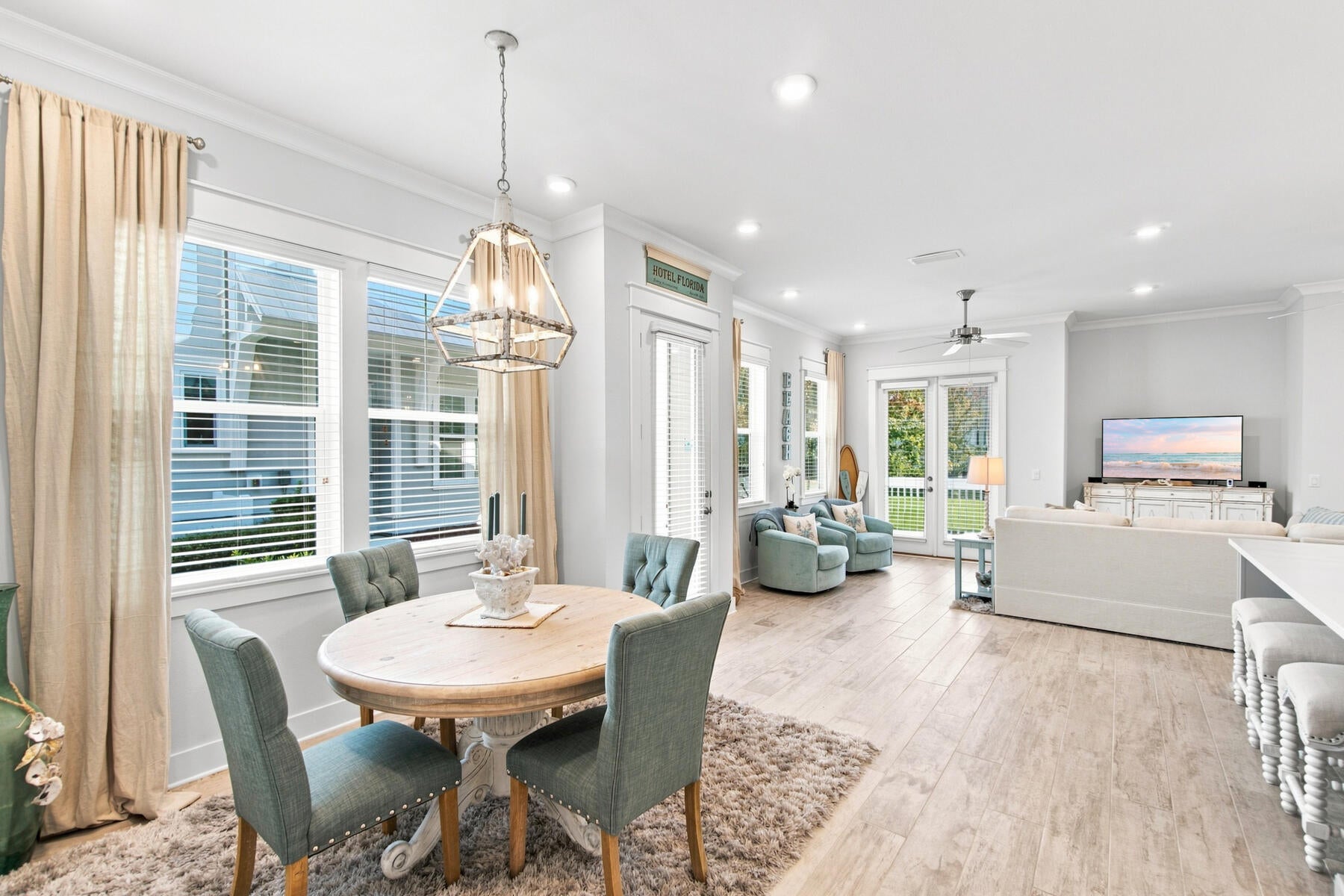 PROMINENCE - Residential
