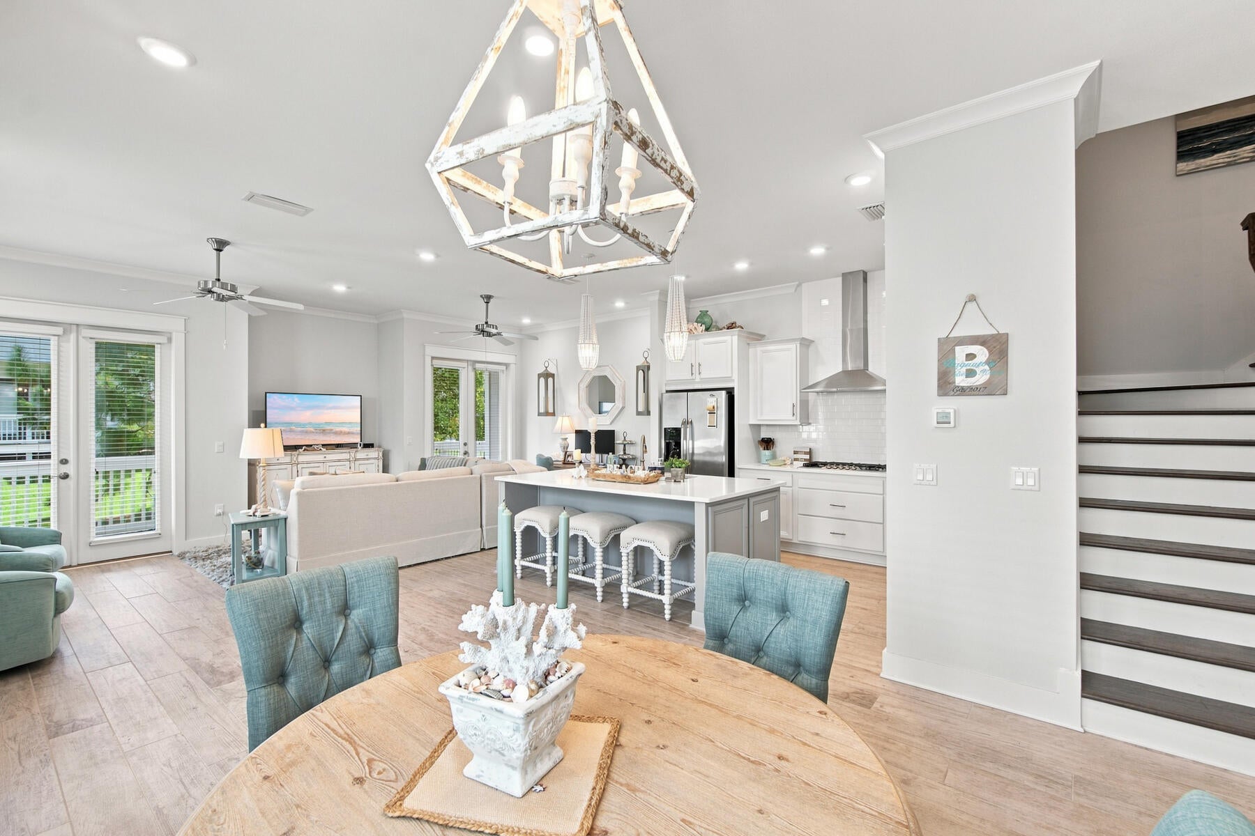 PROMINENCE - Residential