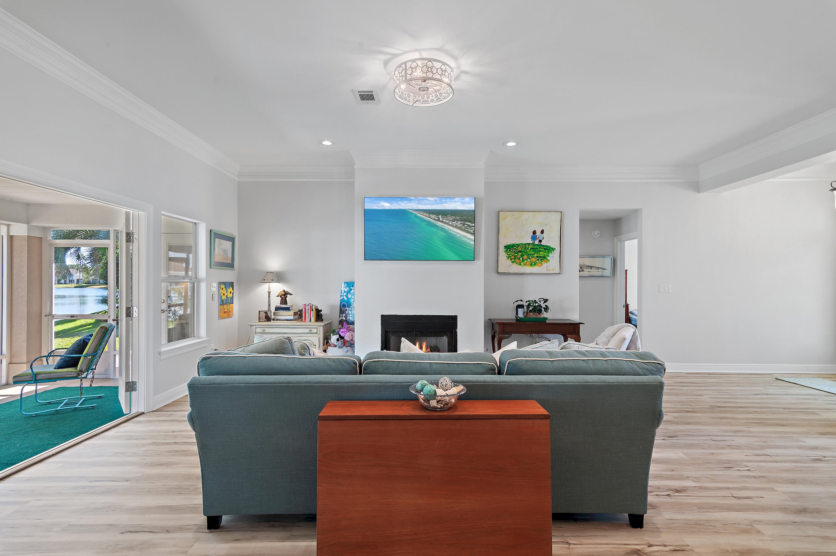 Emerald Lakes - Residential