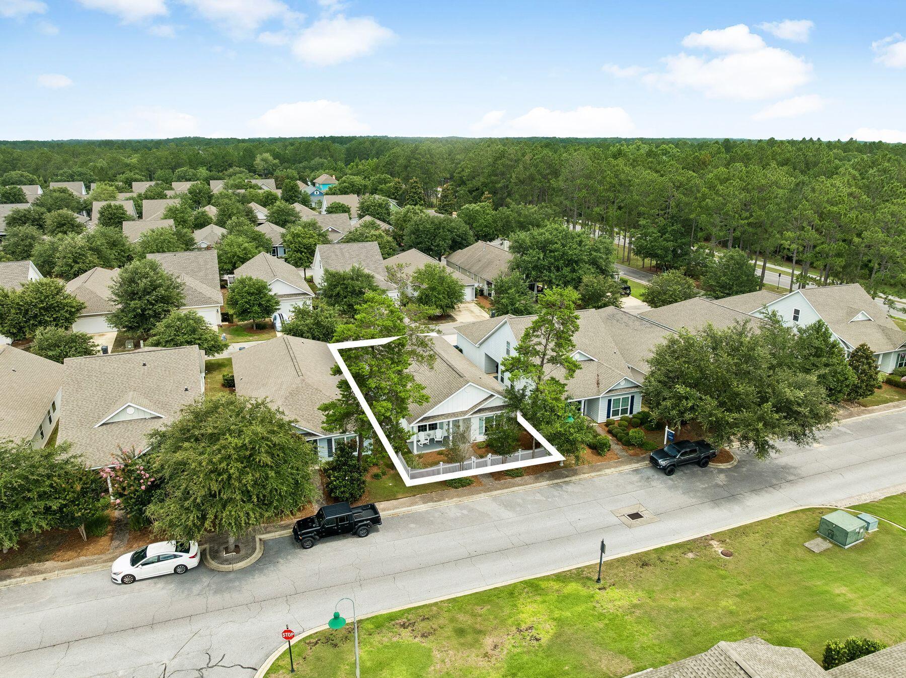 HAMMOCK BAY - Residential