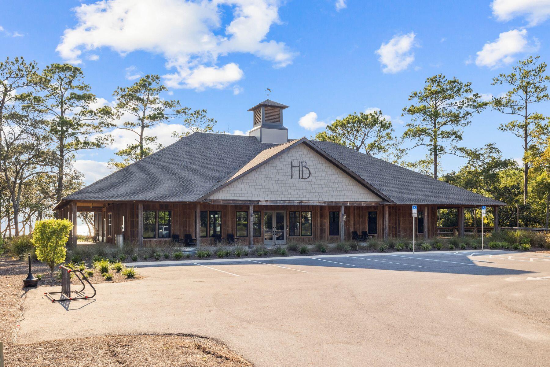 HAMMOCK BAY - Residential