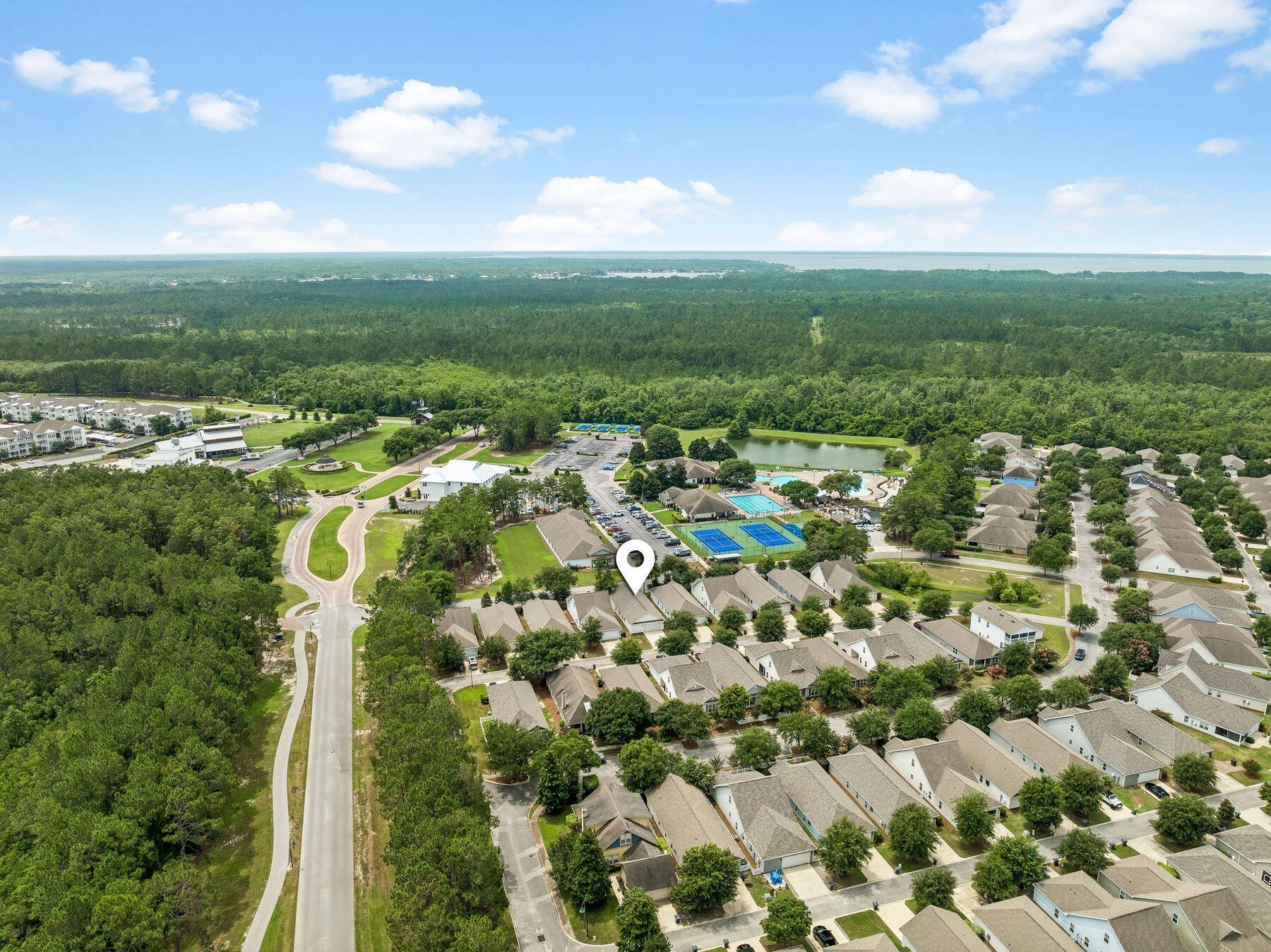 HAMMOCK BAY - Residential
