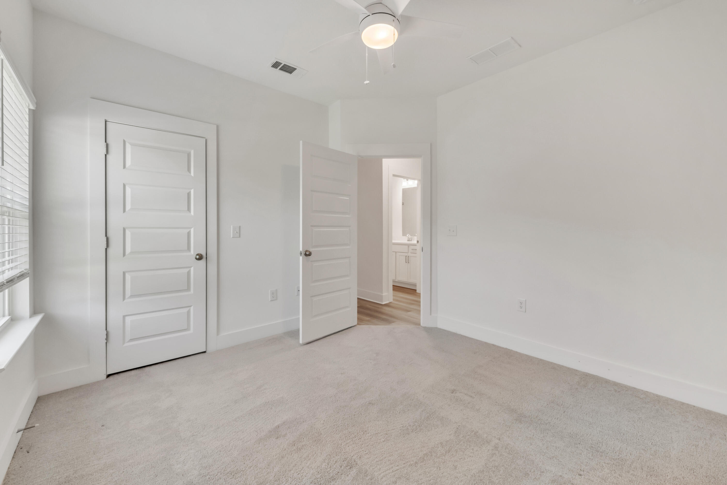 MAGNOLIA CREEK PHASE 1 - Residential
