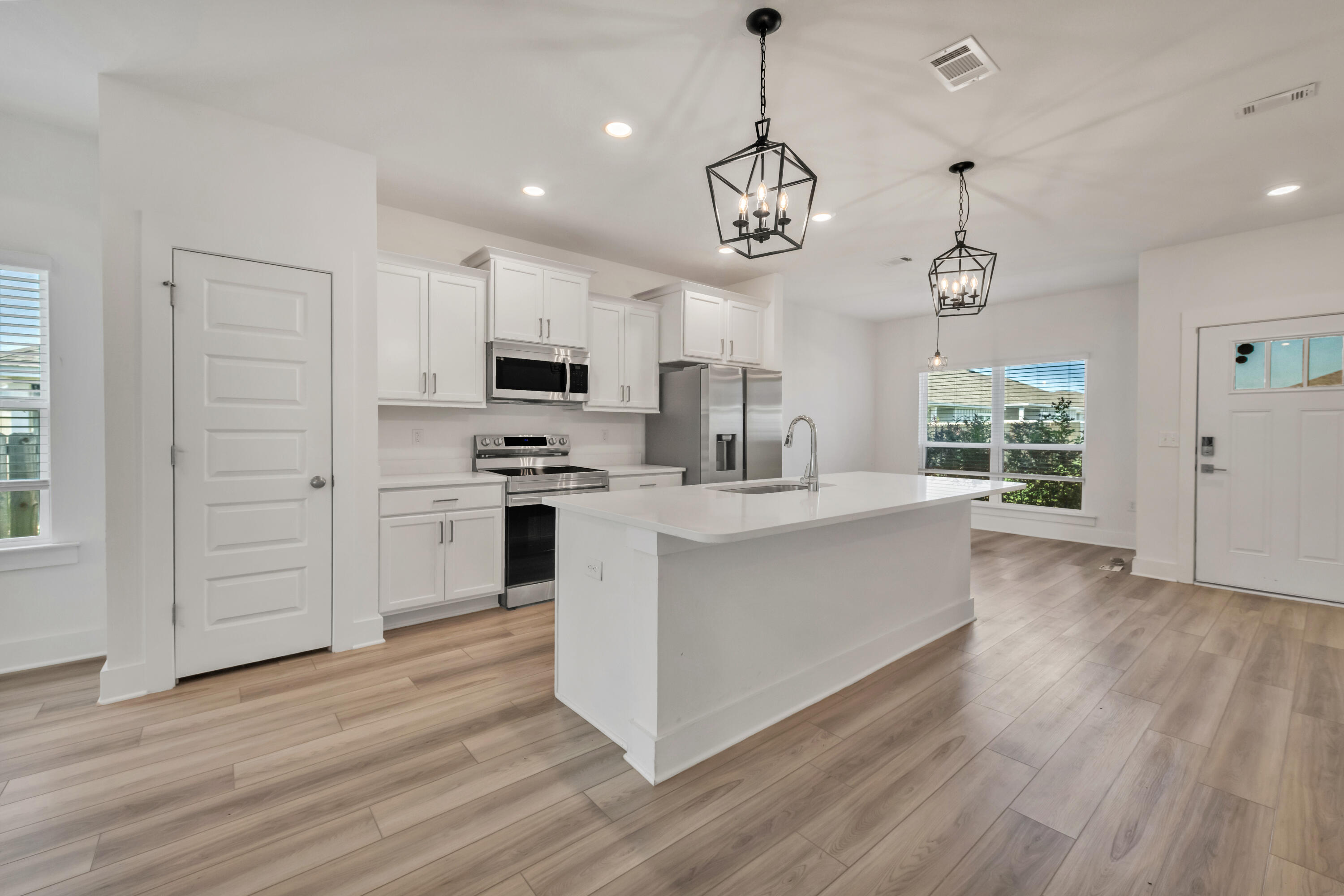 MAGNOLIA CREEK PHASE 1 - Residential