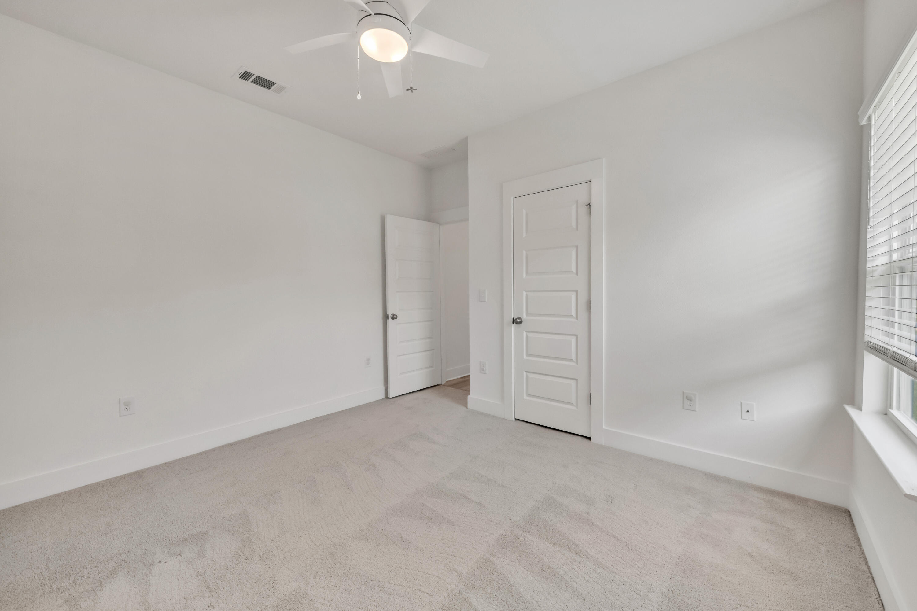 MAGNOLIA CREEK PHASE 1 - Residential