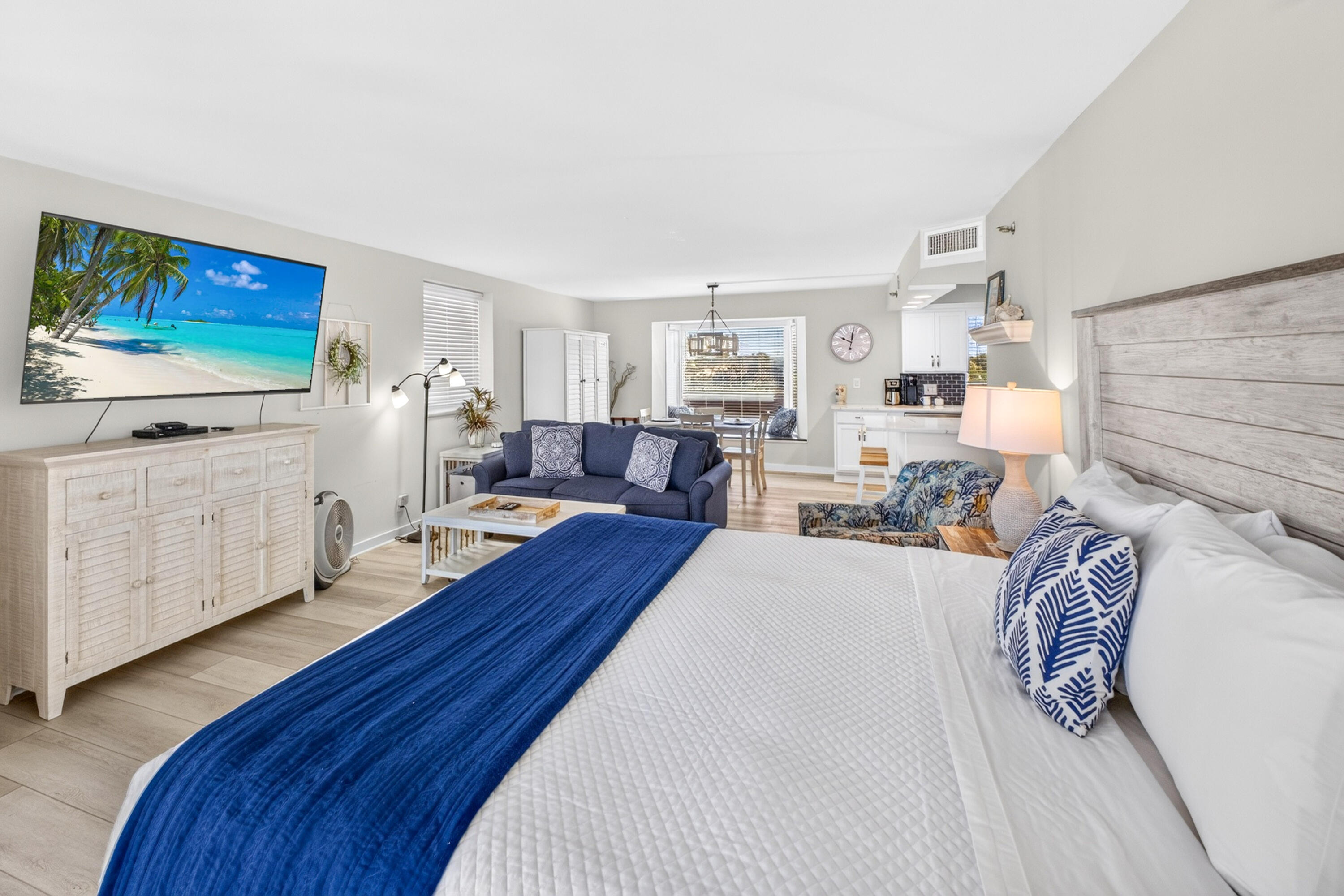 BEACHSIDE TWO - Residential
