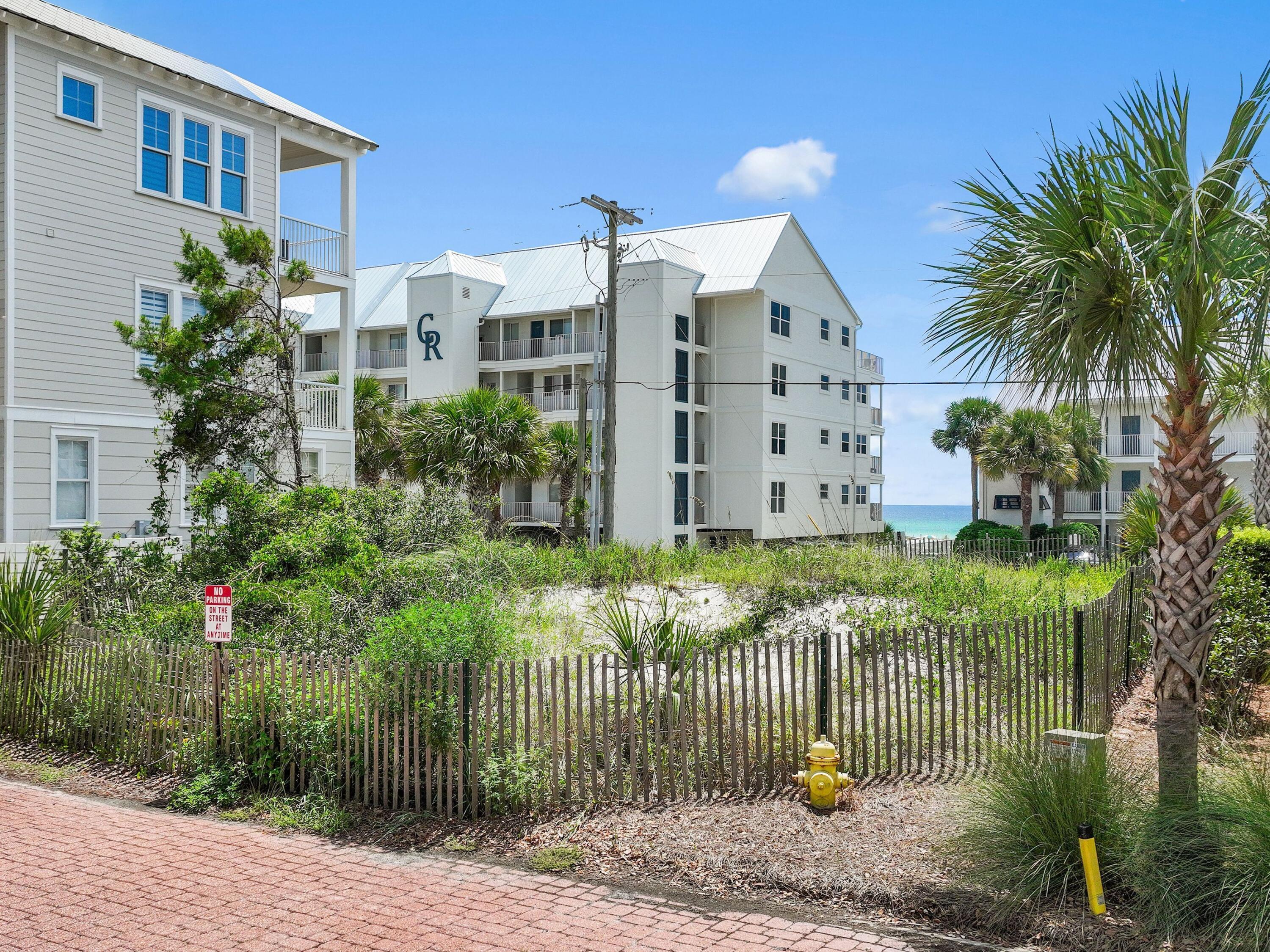DALTON PLACE - Land