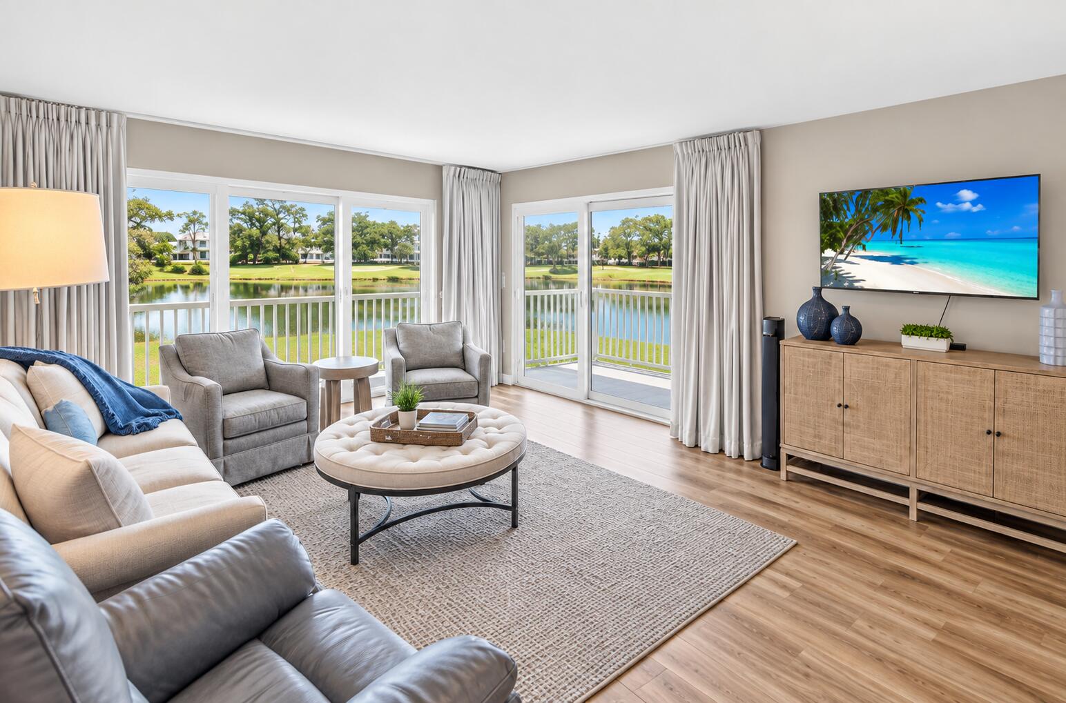 HARBOUR POINT CONDO - Residential