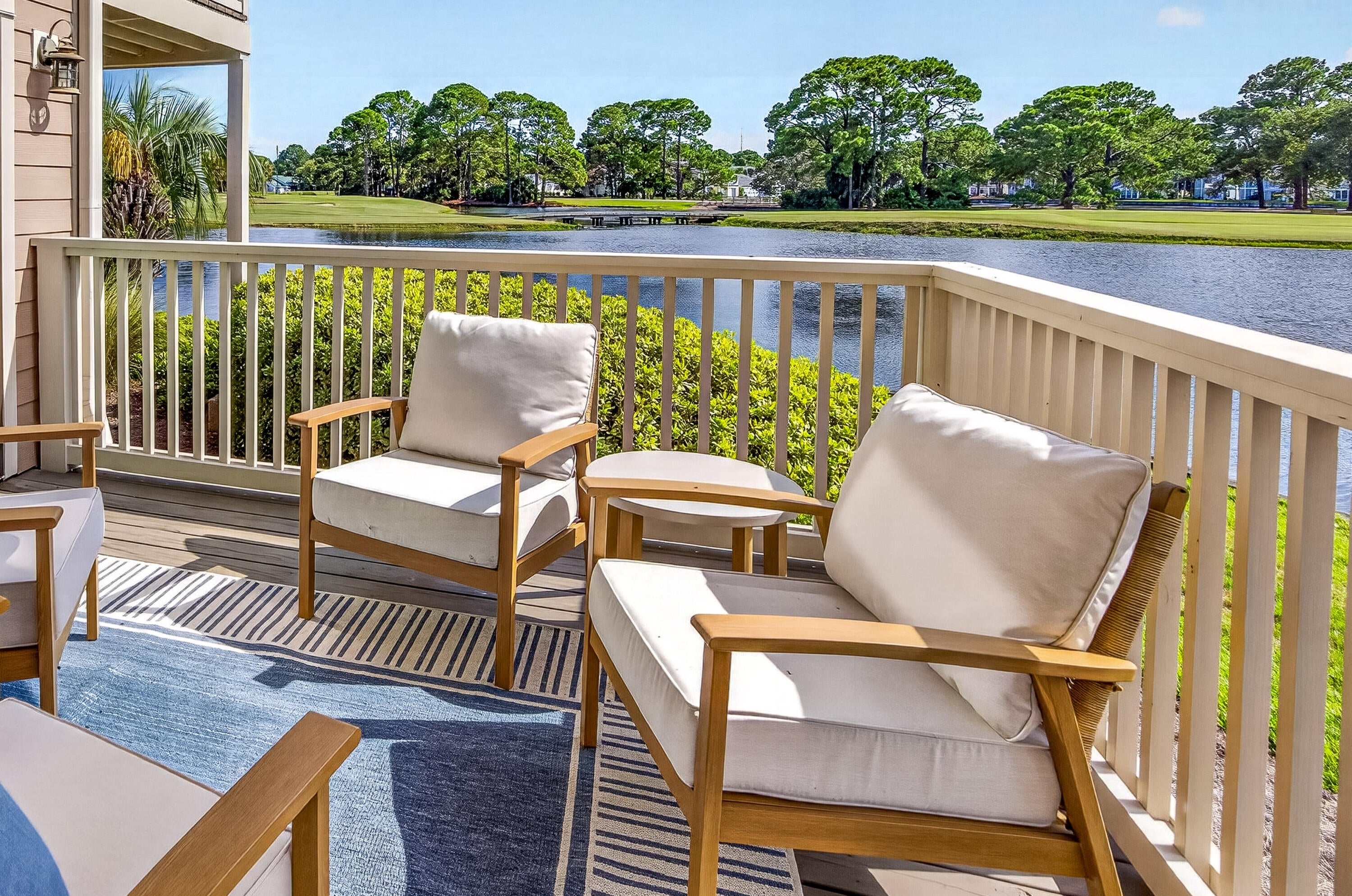 HARBOUR POINT CONDO - Residential