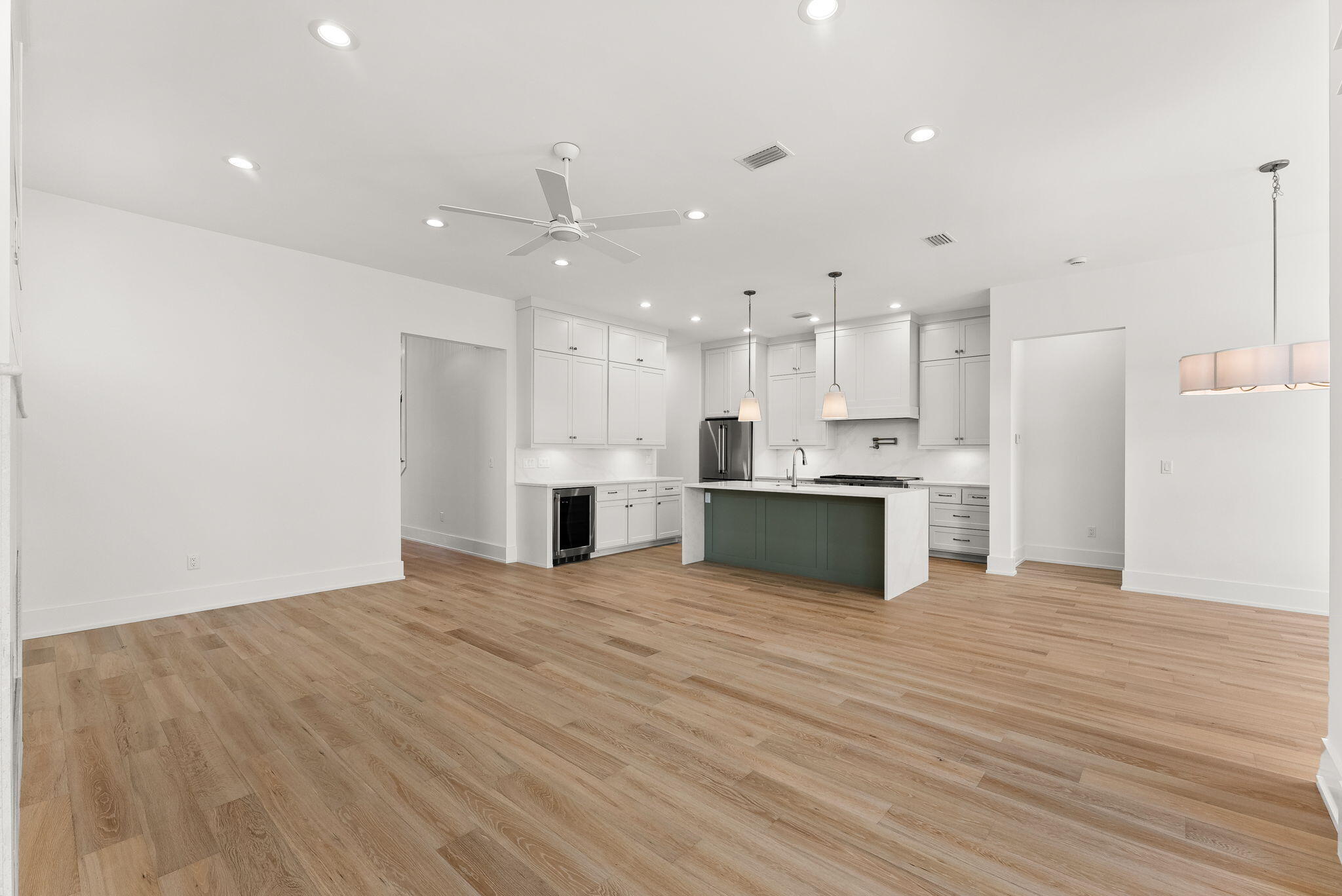Grand Lagoon Pointe - Residential
