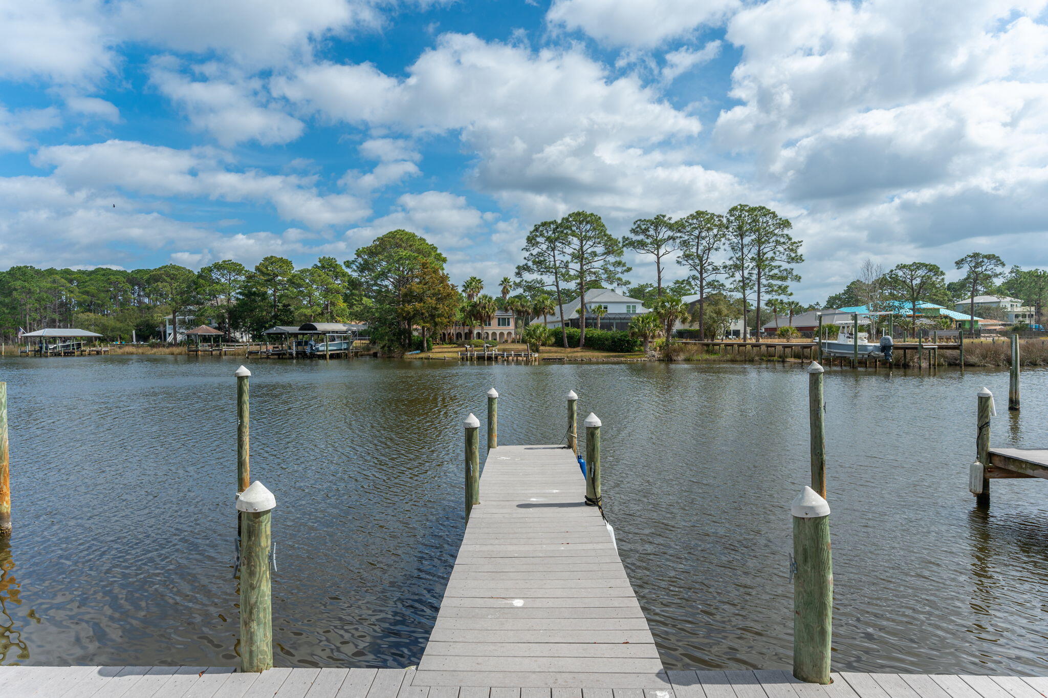 CARSON OAKS - Residential