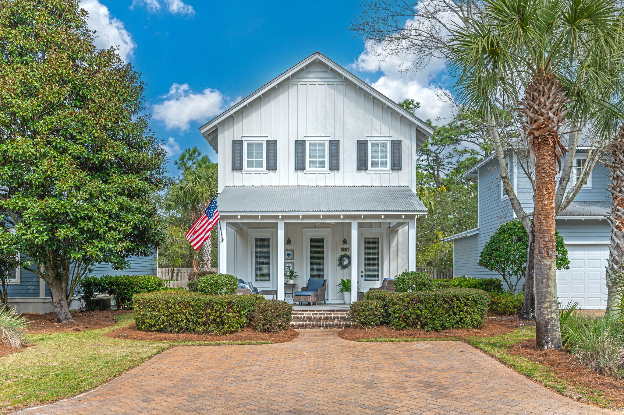 CARSON OAKS - Residential