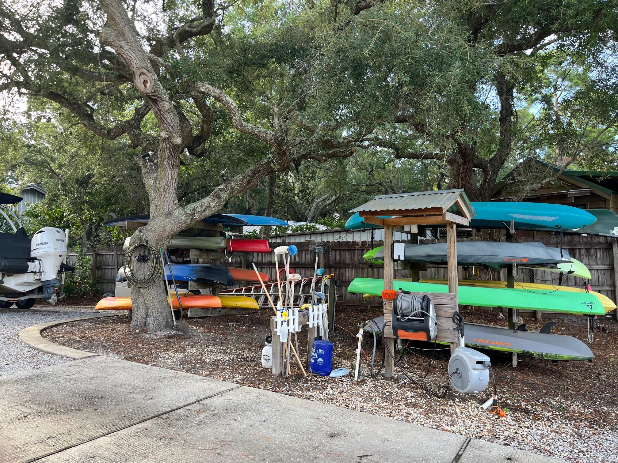CARSON OAKS - Residential