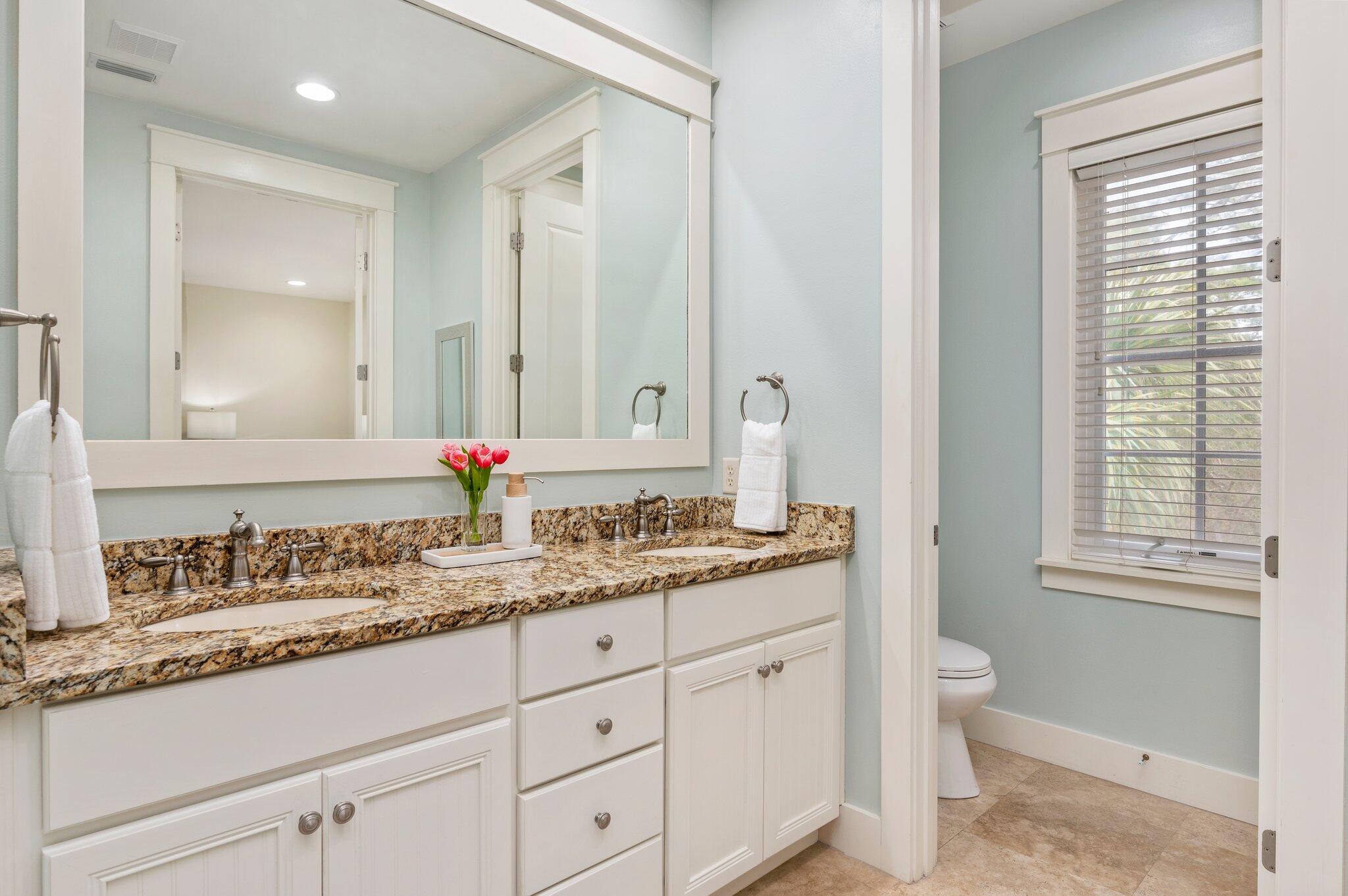 CARSON OAKS - Residential