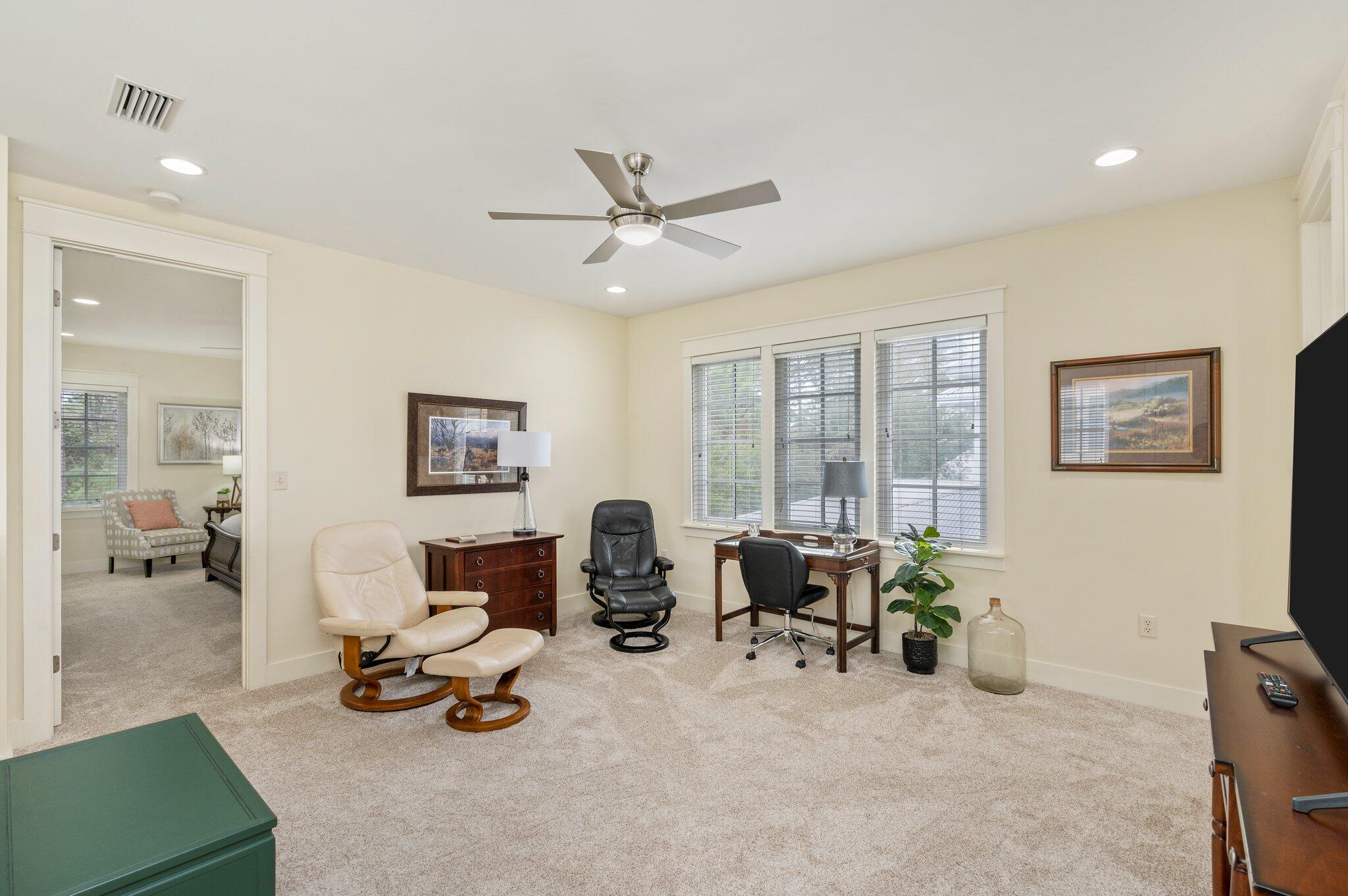 CARSON OAKS - Residential