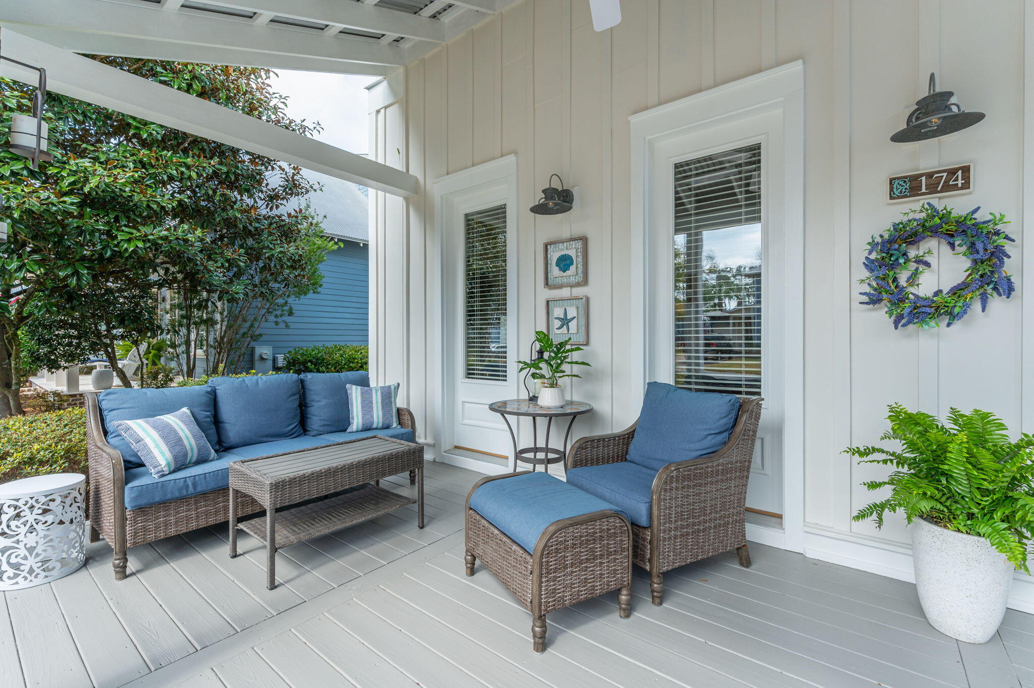 CARSON OAKS - Residential