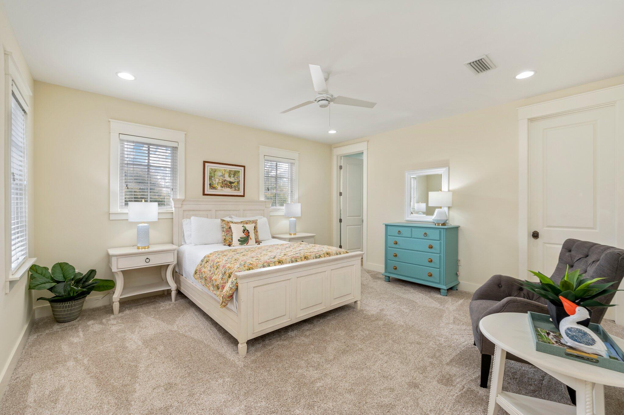 CARSON OAKS - Residential