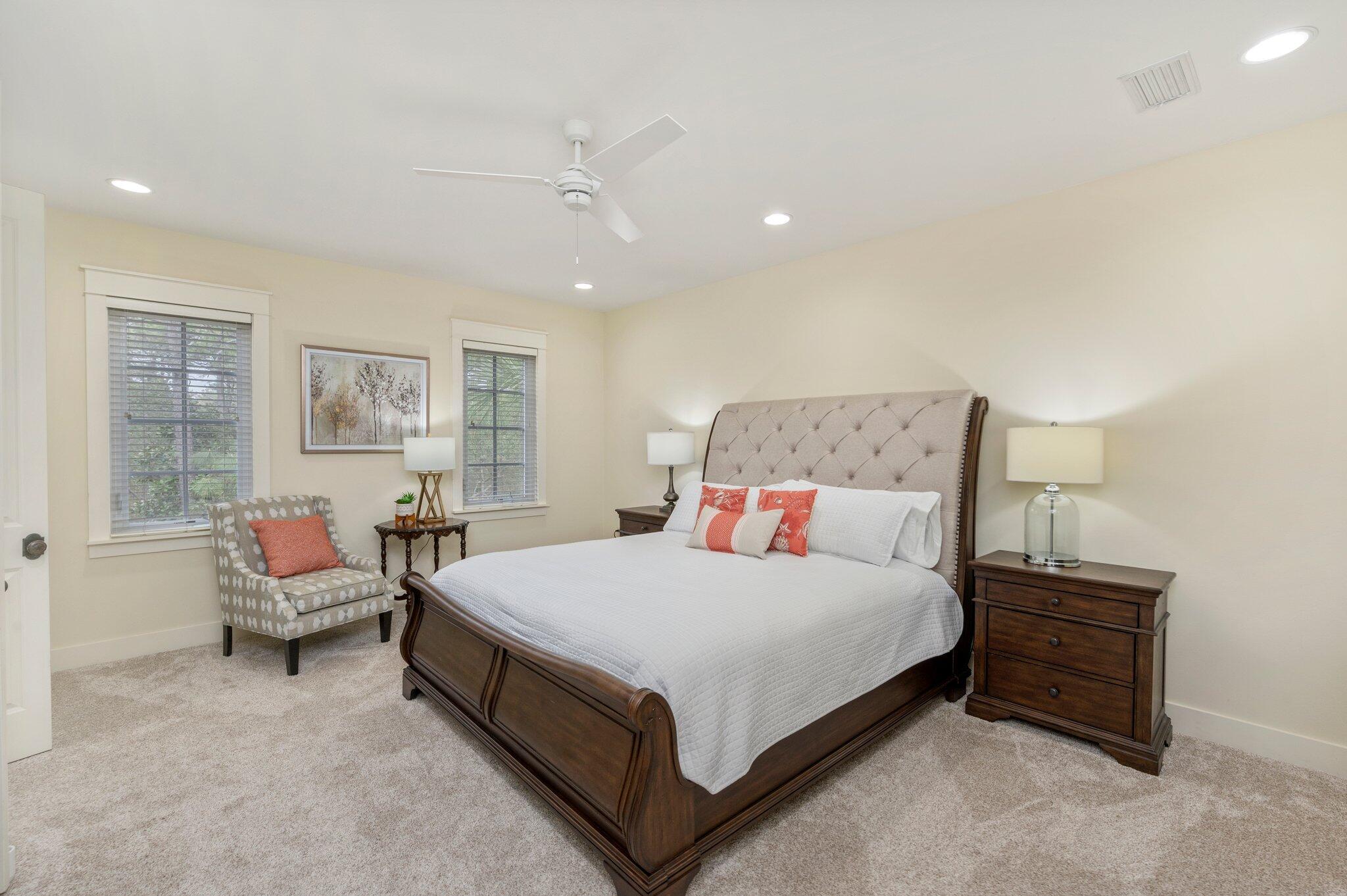 CARSON OAKS - Residential