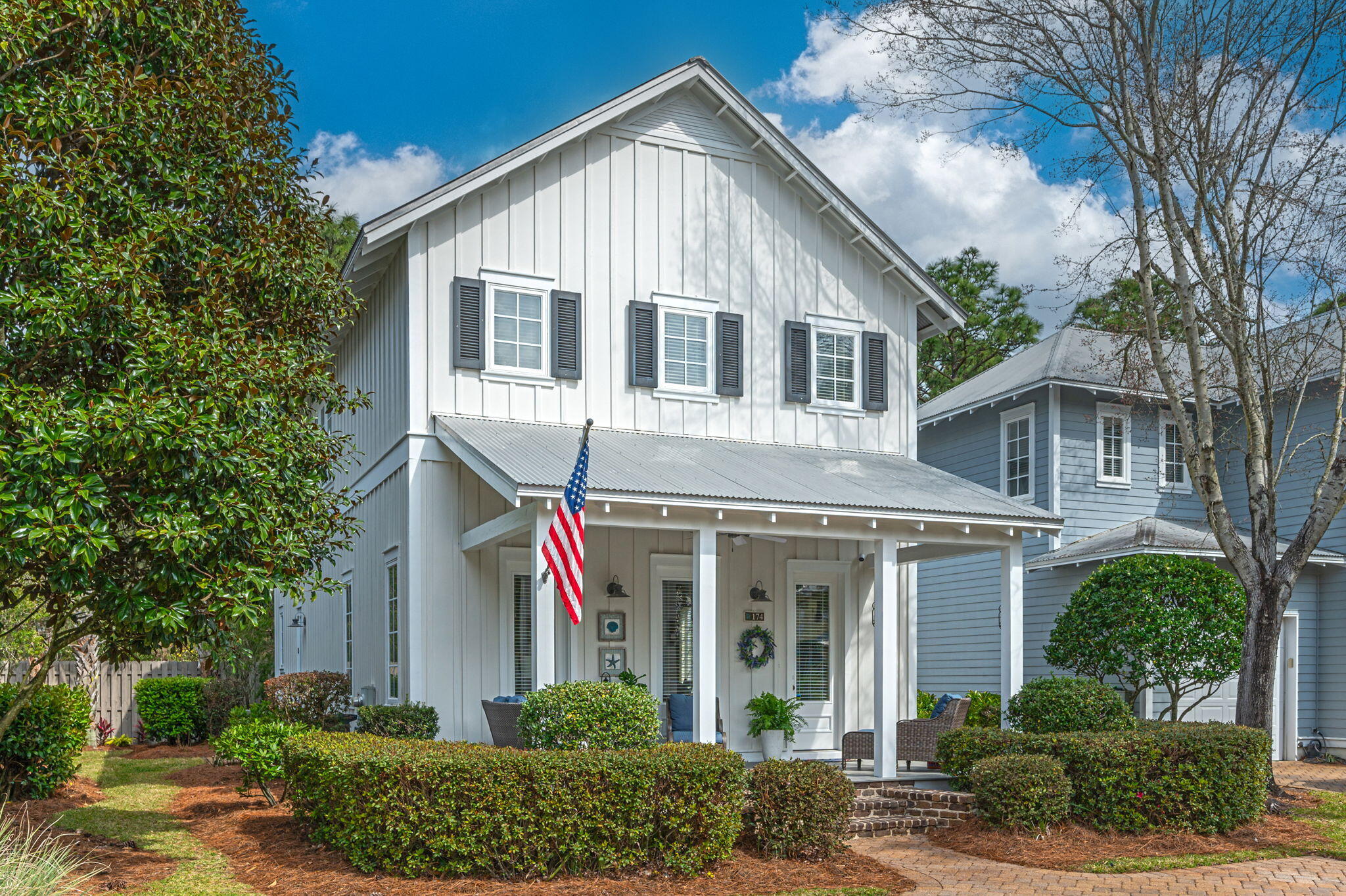 CARSON OAKS - Residential