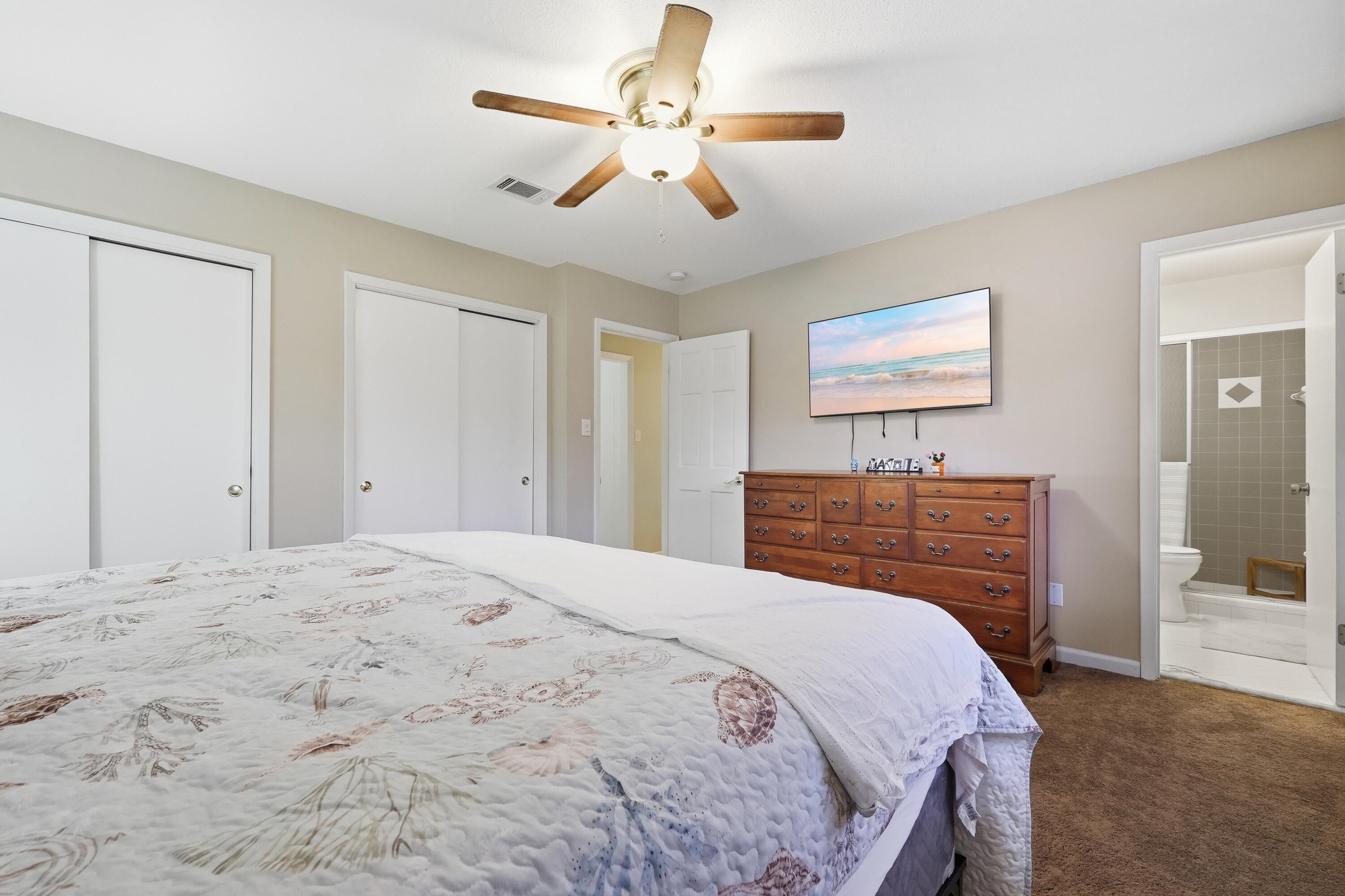 COUNTRY CLUB ESTATES 1ST ADDN - Residential