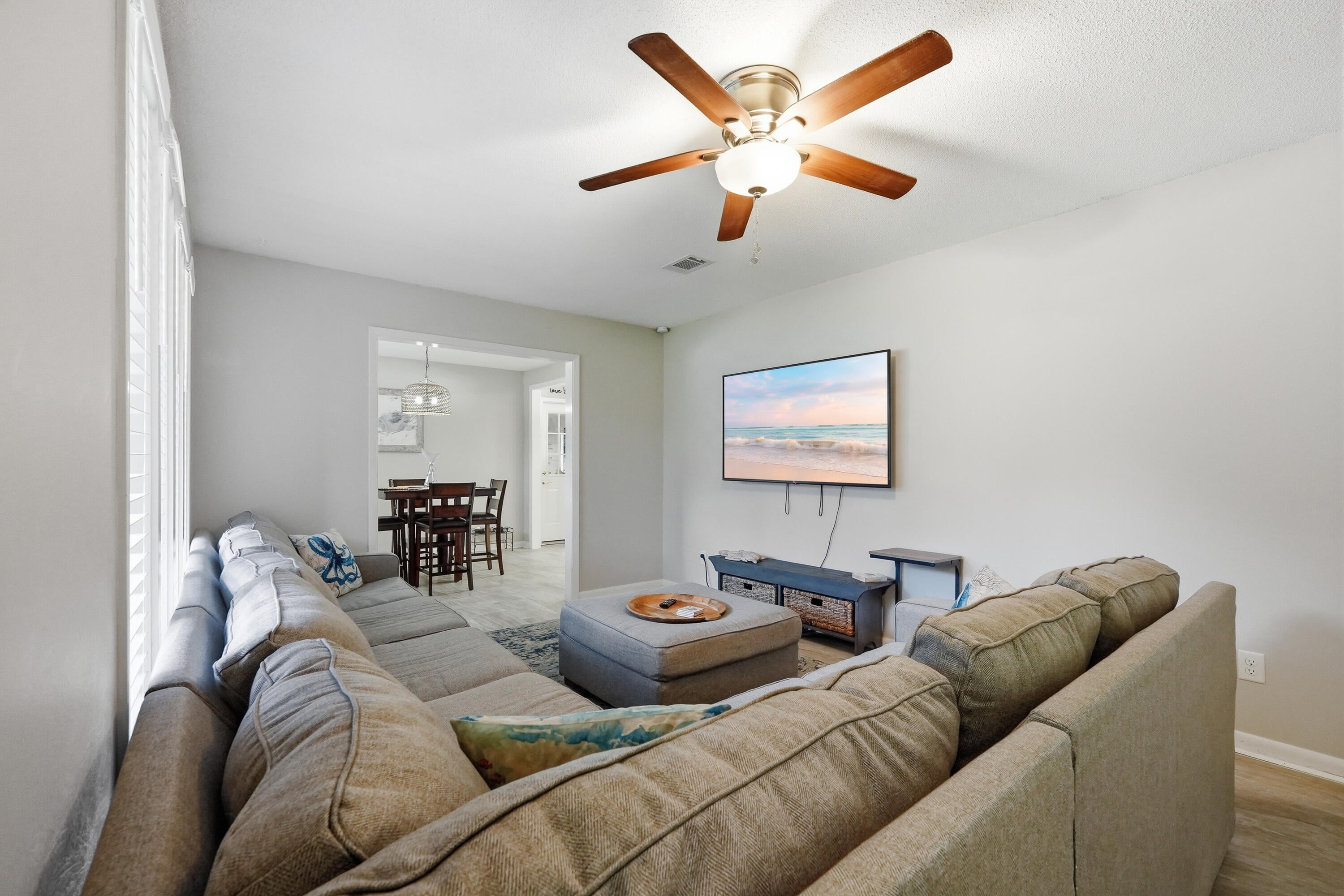 COUNTRY CLUB ESTATES 1ST ADDN - Residential