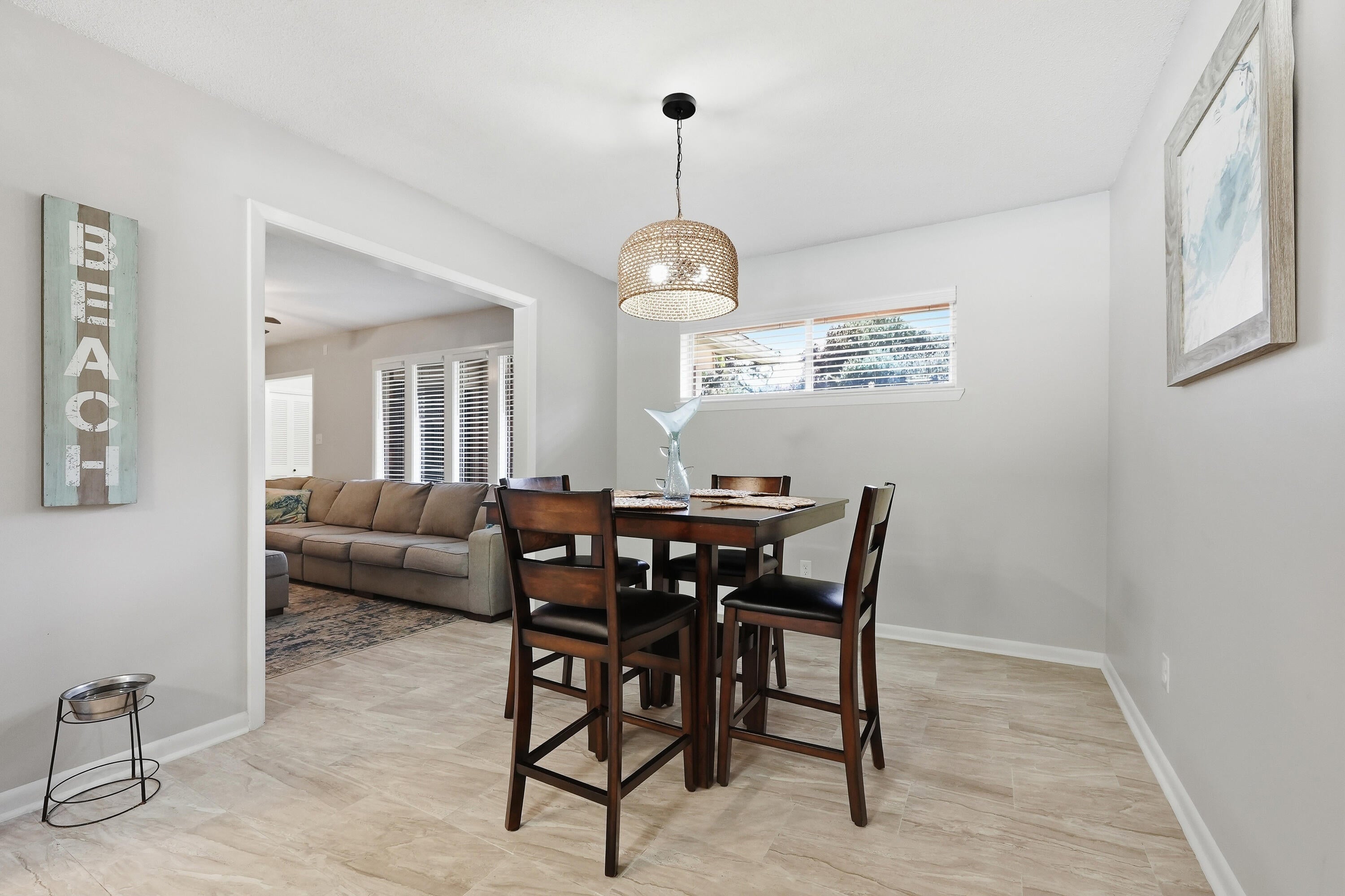 COUNTRY CLUB ESTATES 1ST ADDN - Residential