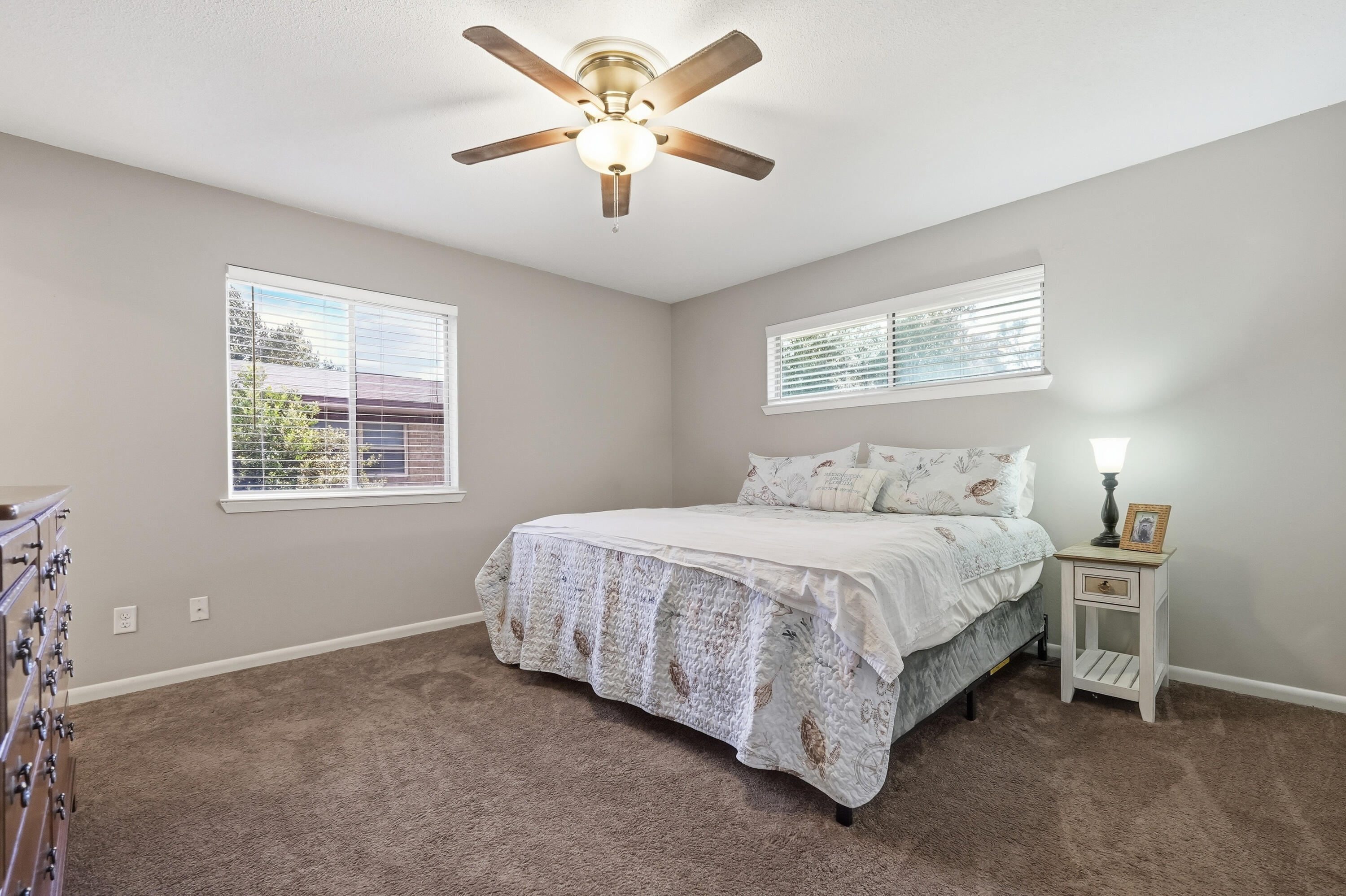 COUNTRY CLUB ESTATES 1ST ADDN - Residential
