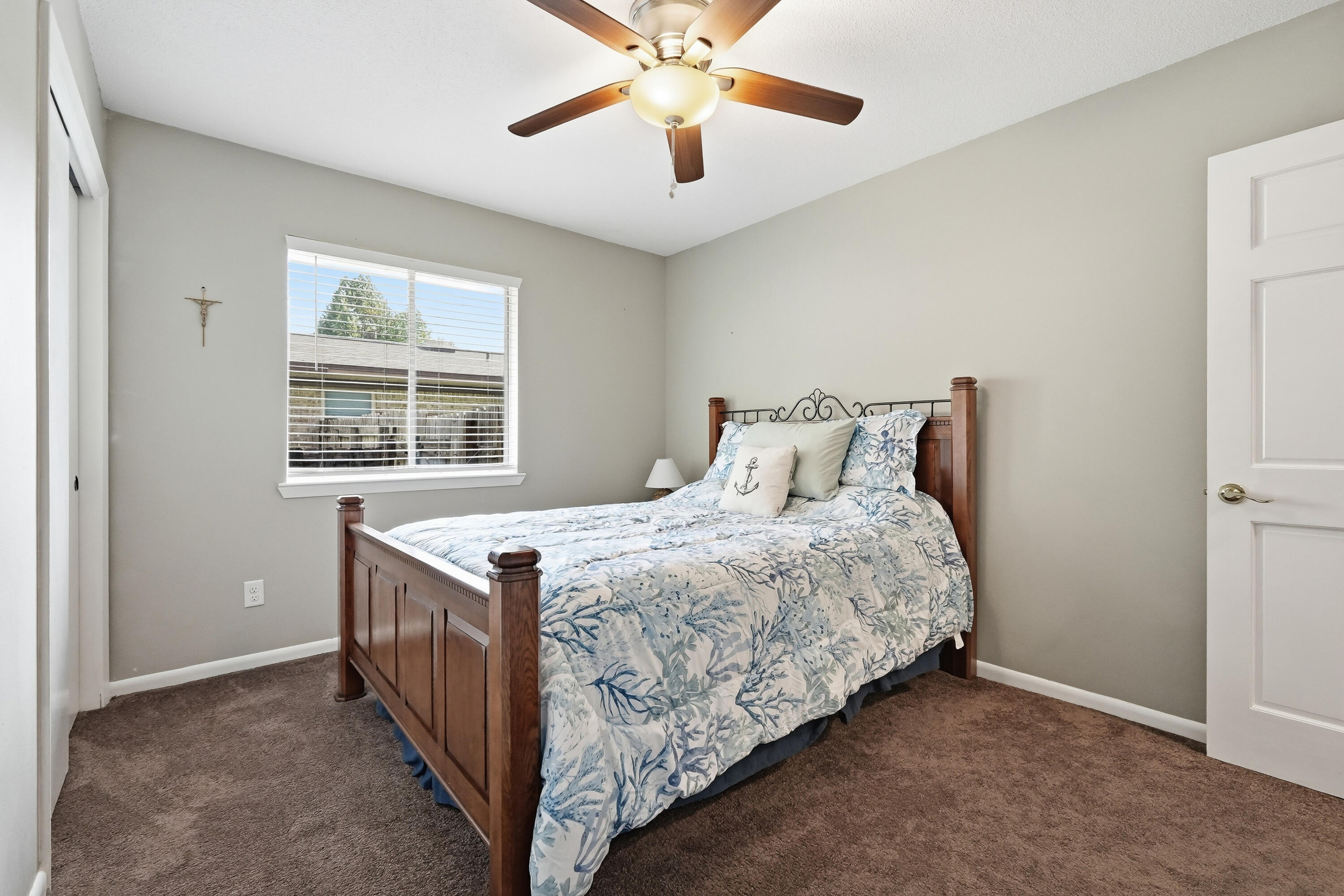 COUNTRY CLUB ESTATES 1ST ADDN - Residential