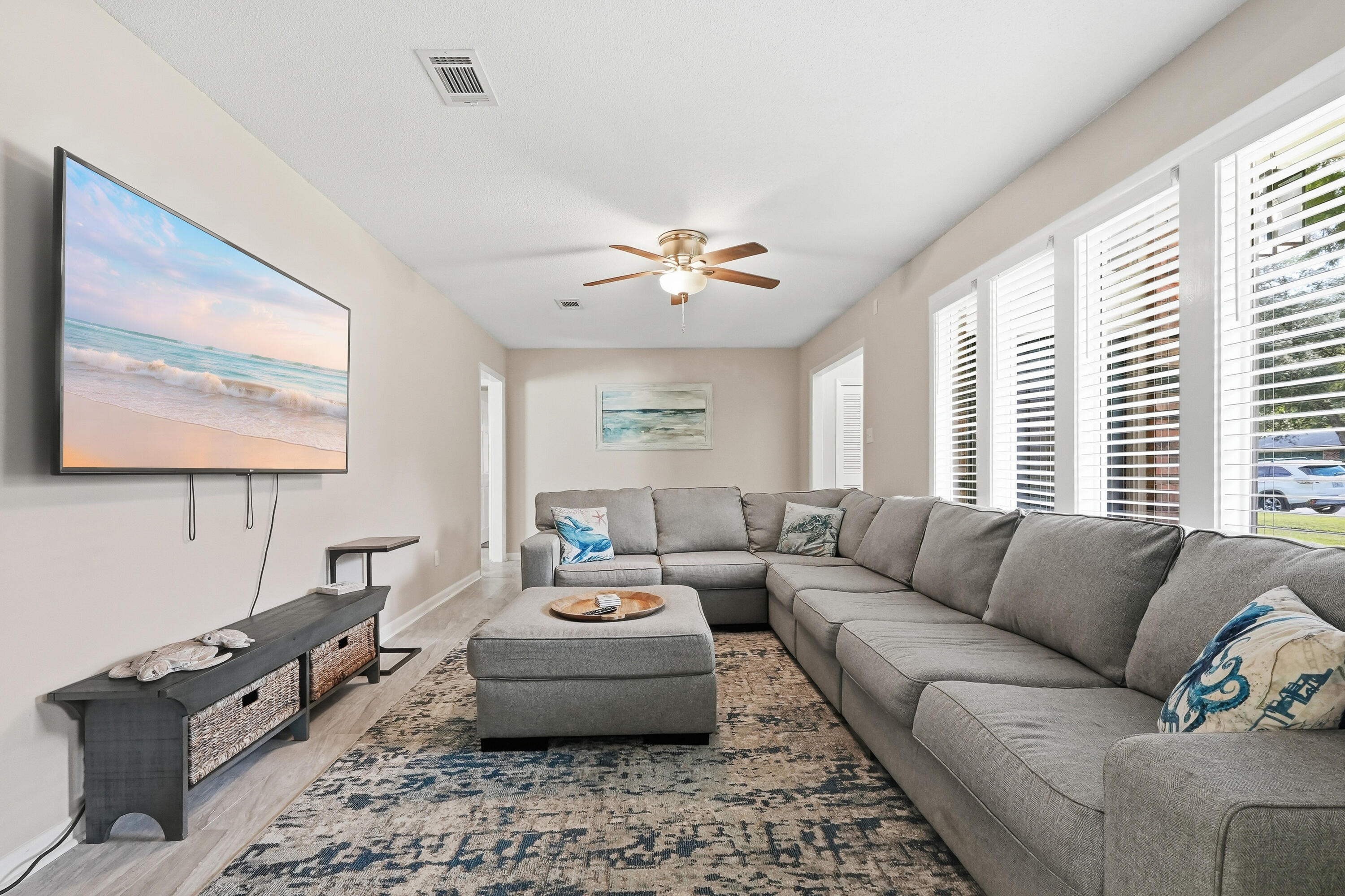 COUNTRY CLUB ESTATES 1ST ADDN - Residential