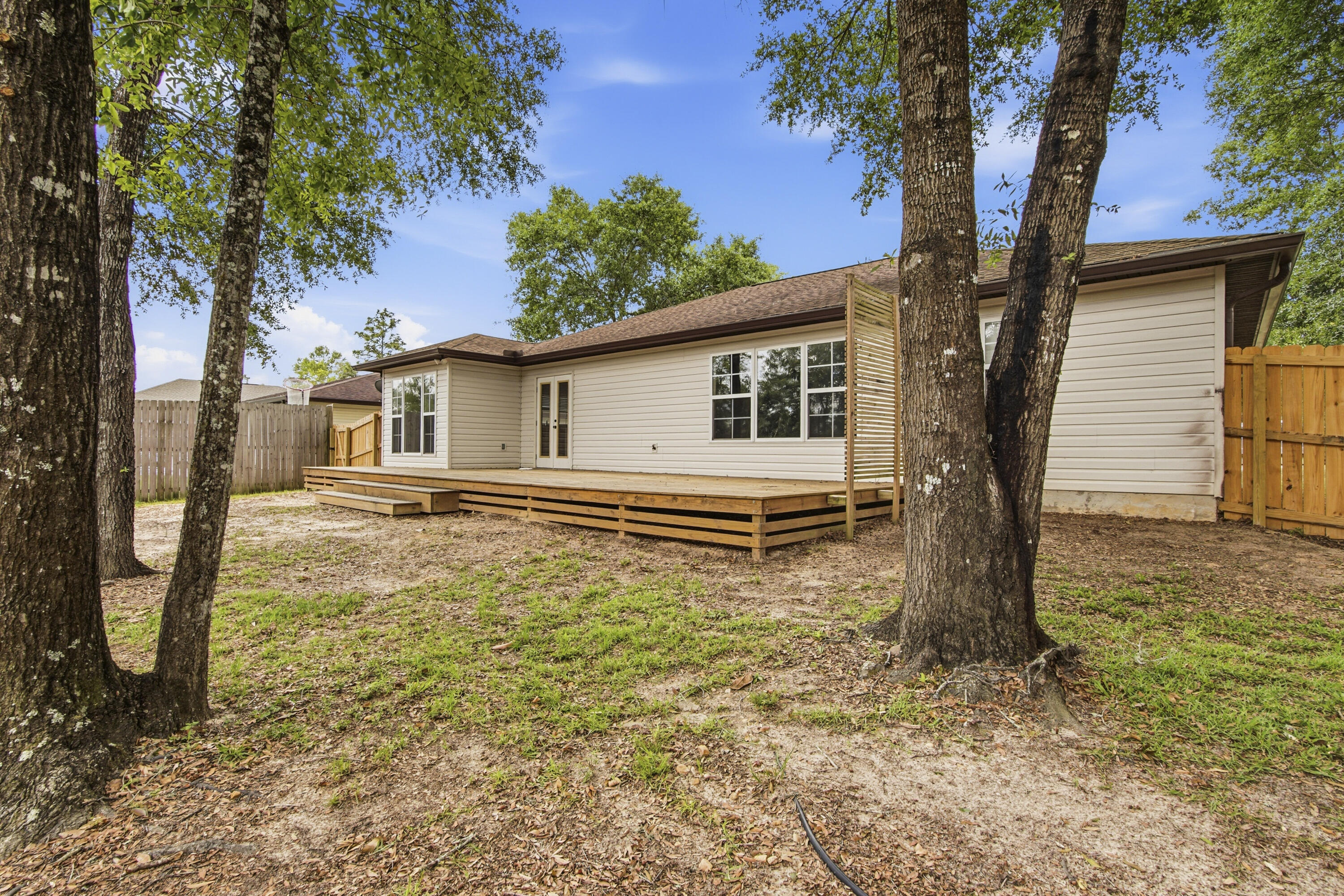 HUNTERS' RIDGE - Residential Lease