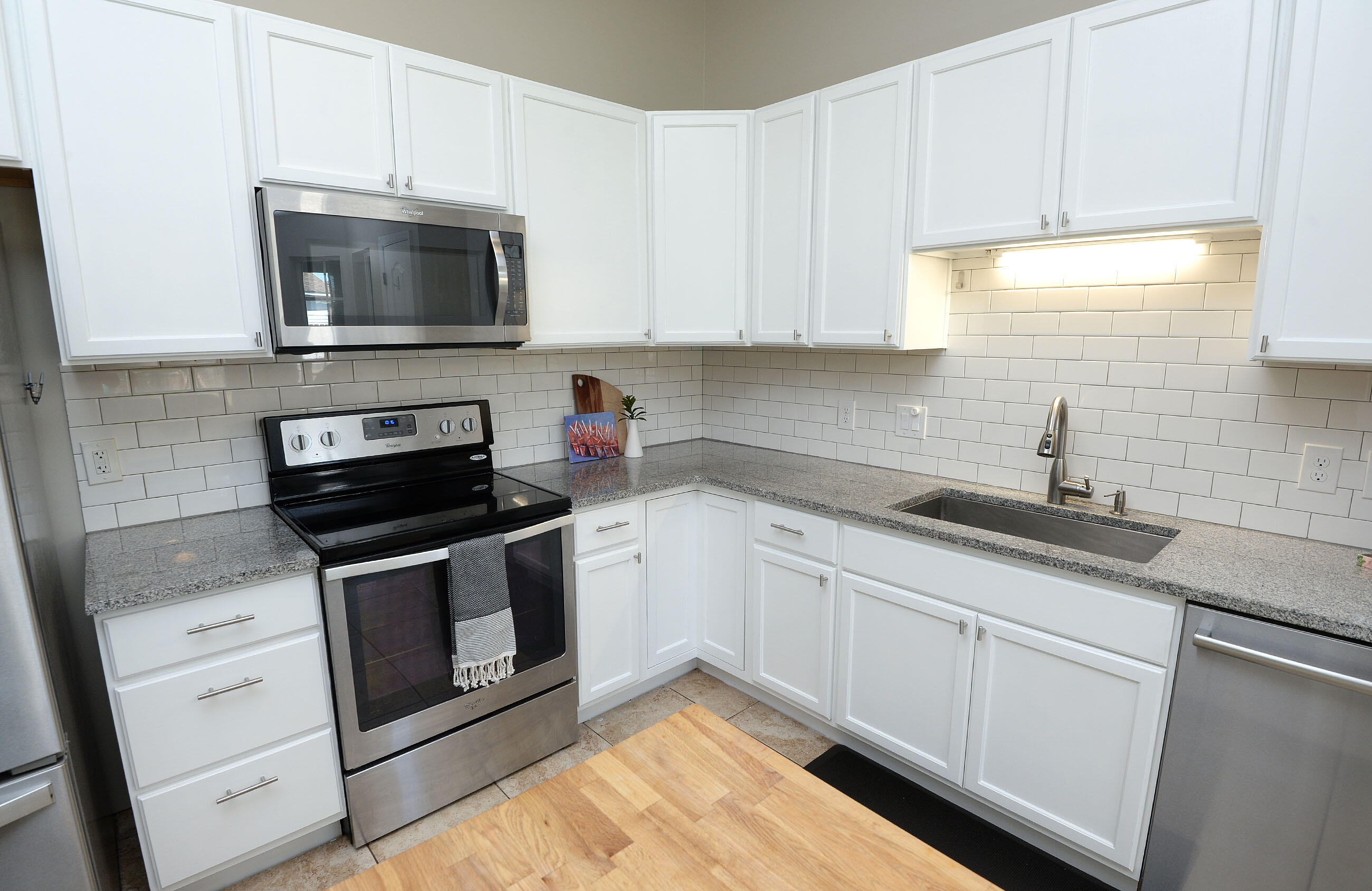 HIDDEN PINES PH 2 - Residential
