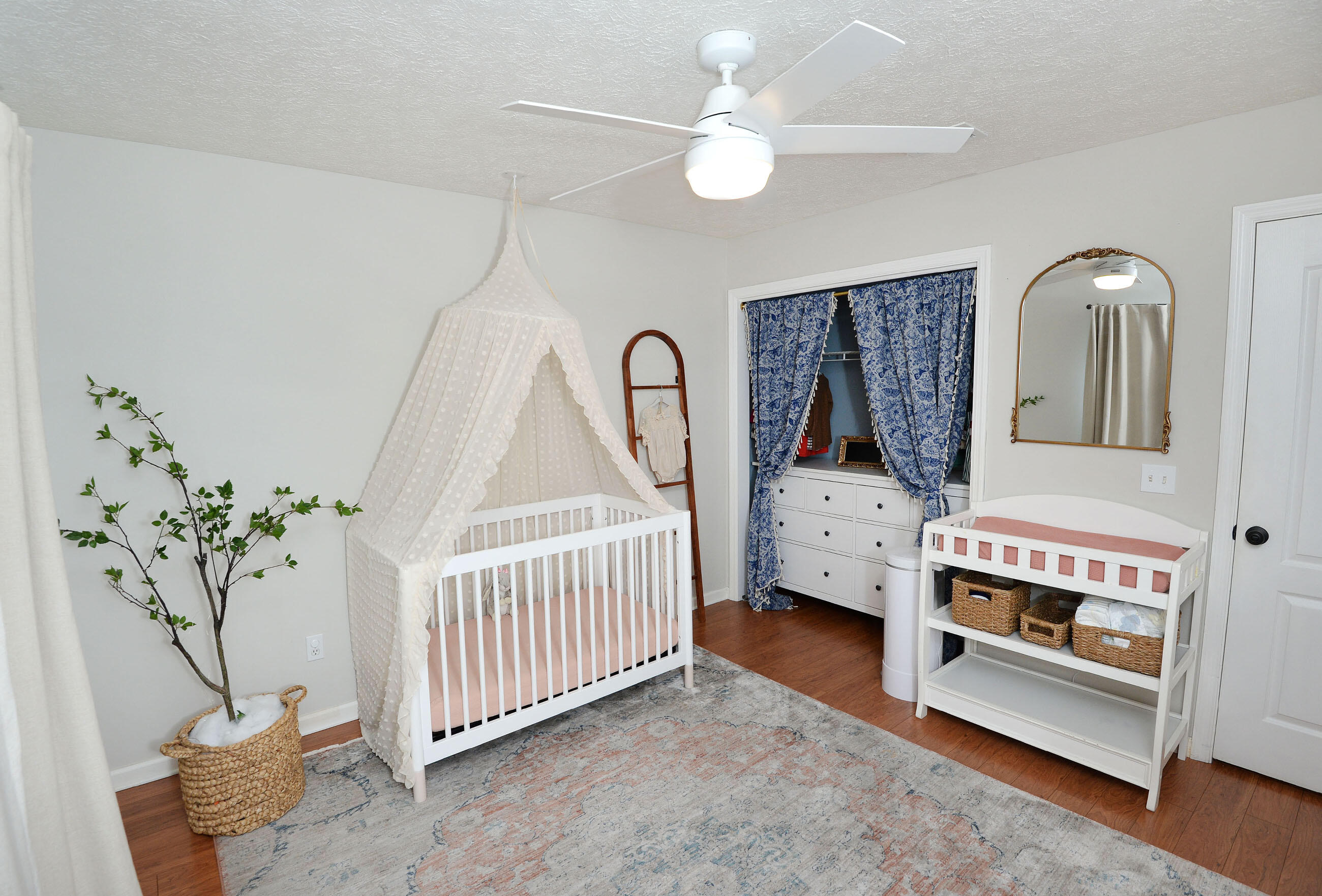 HIDDEN PINES PH 2 - Residential