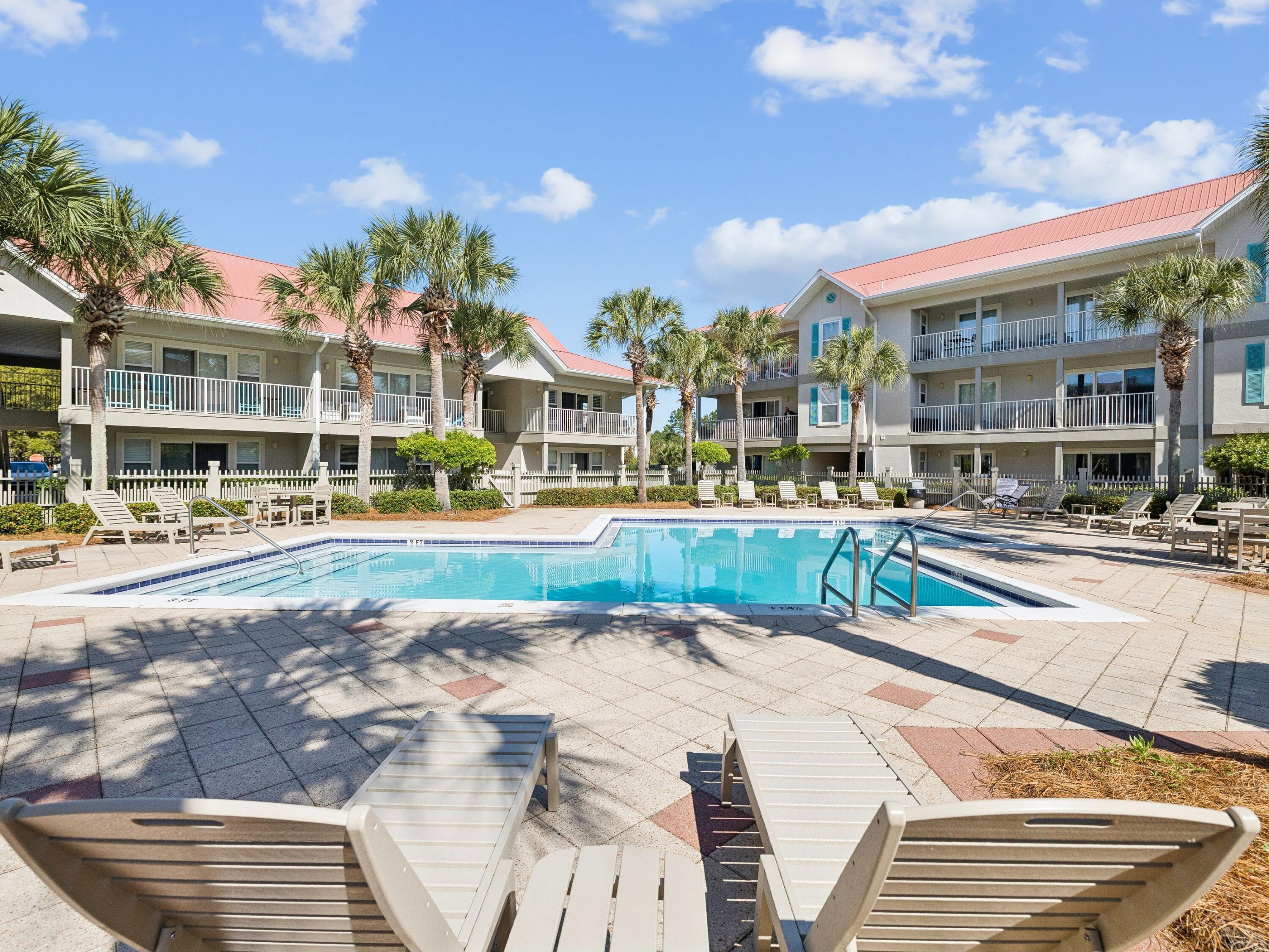 ROLLIN TIDE VILLAS - Residential