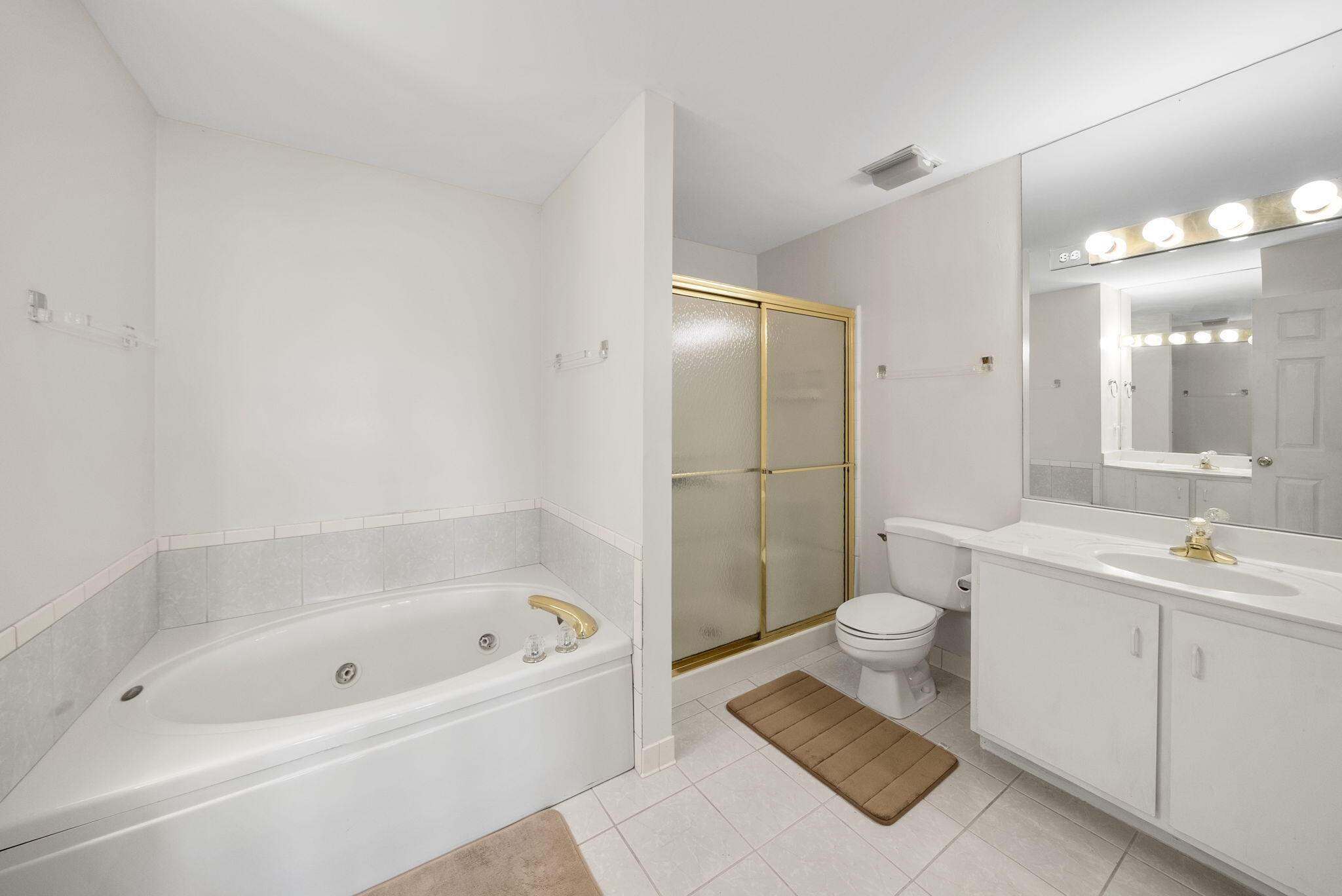 Bay Point Golf Villas I - Residential