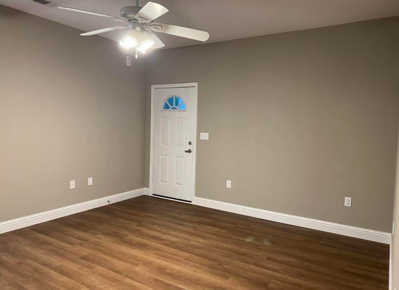 OAKWOOD HILLS UNIT 1 - Residential