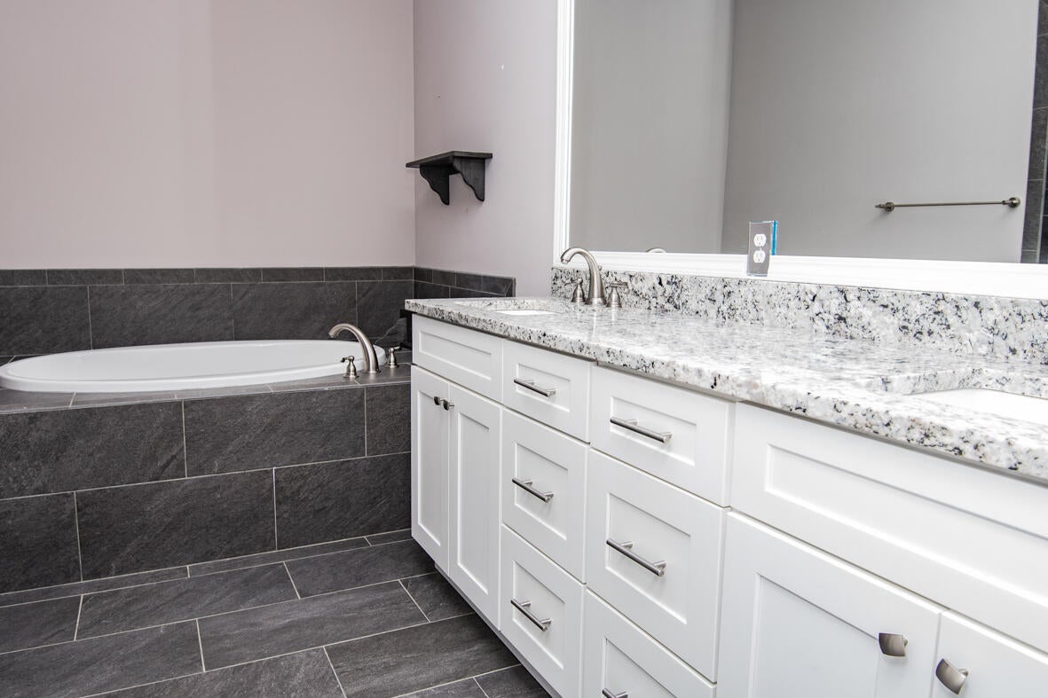 Destin Oaks - Residential Lease