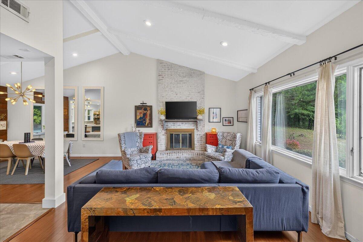 EDGEWATER VILLAGE - Residential