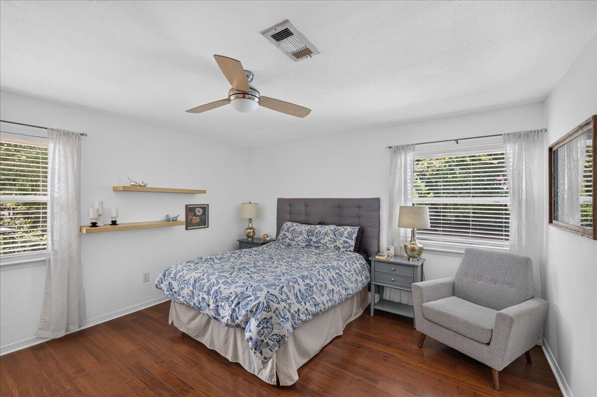 EDGEWATER VILLAGE - Residential