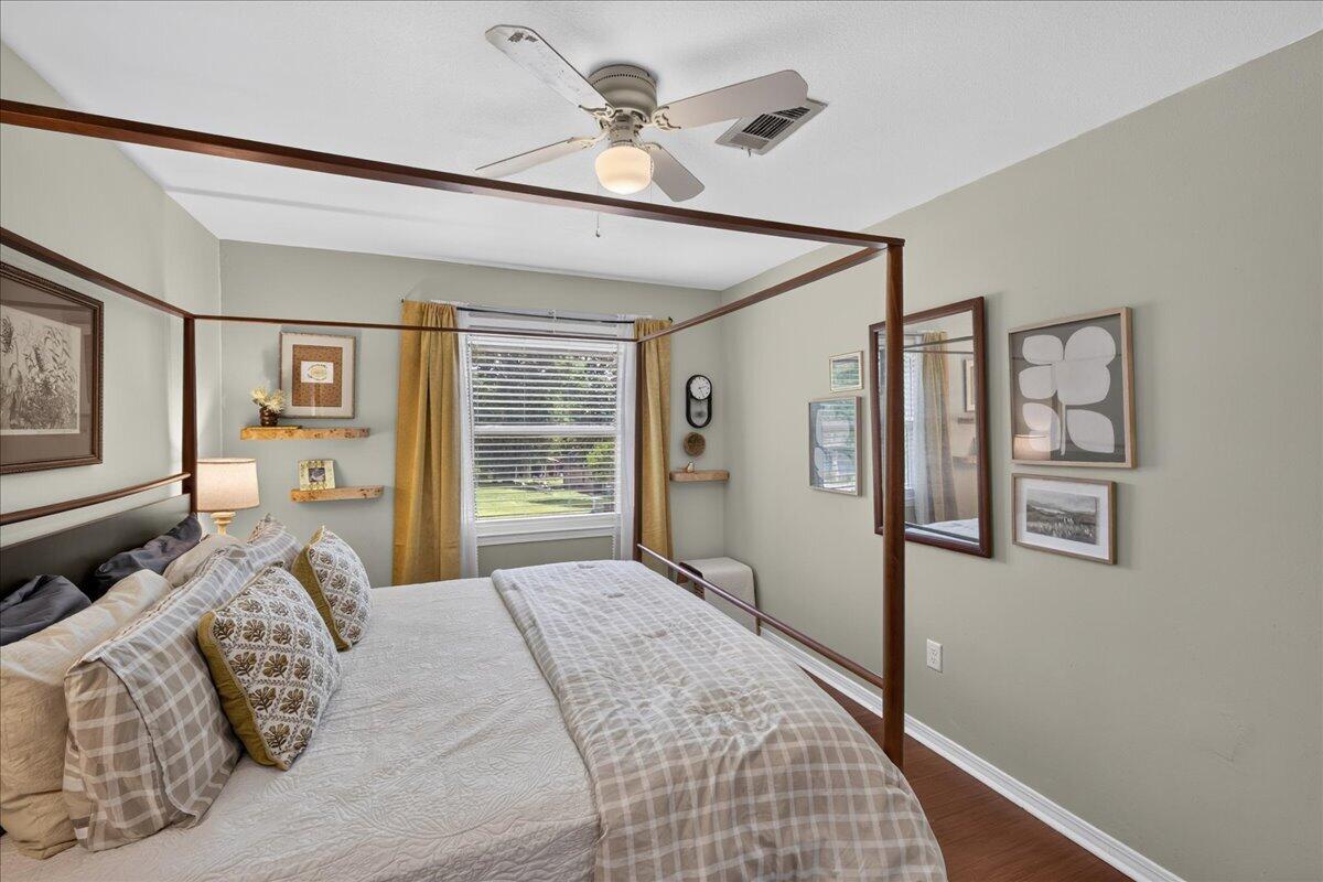 EDGEWATER VILLAGE - Residential