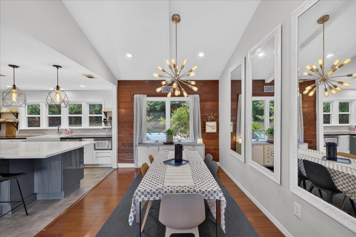 EDGEWATER VILLAGE - Residential