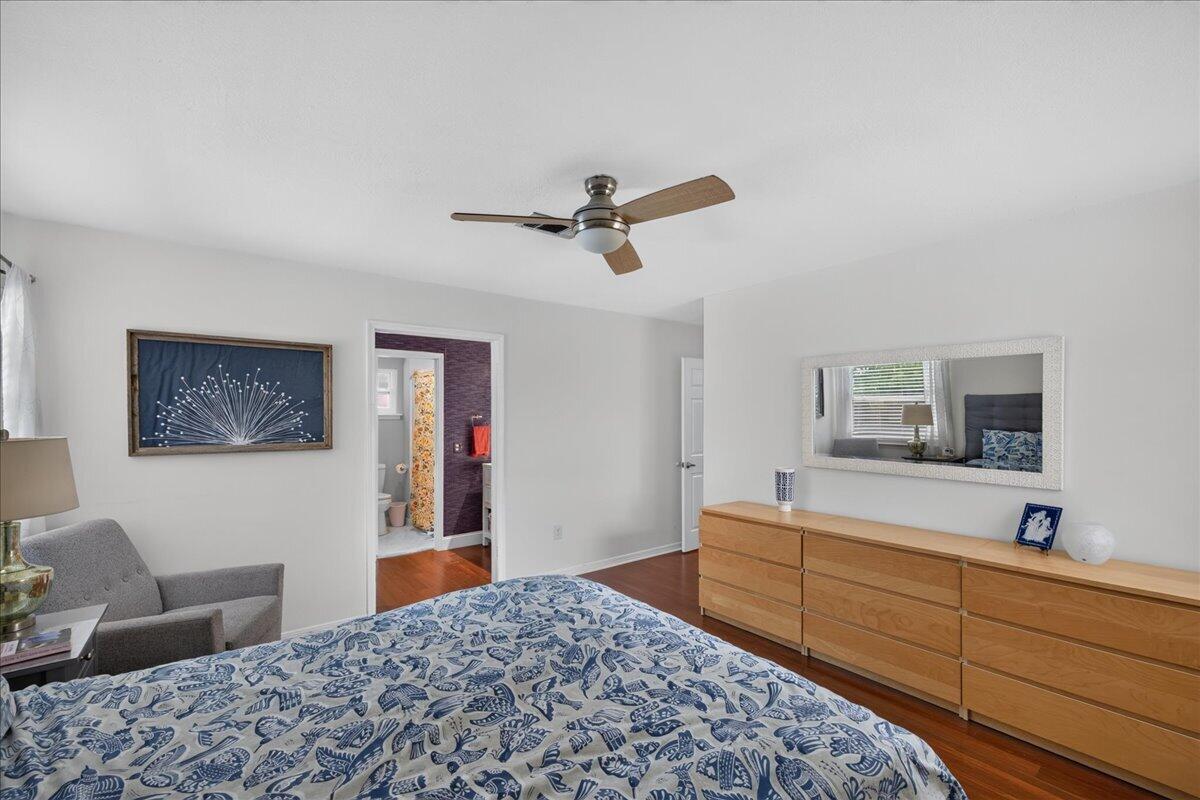EDGEWATER VILLAGE - Residential