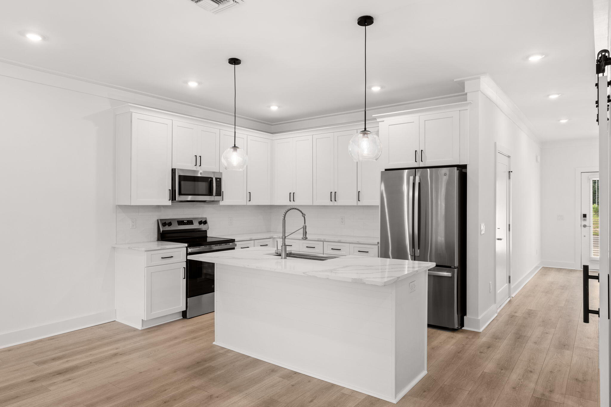 SAWGRASS RESERVE - Residential Lease