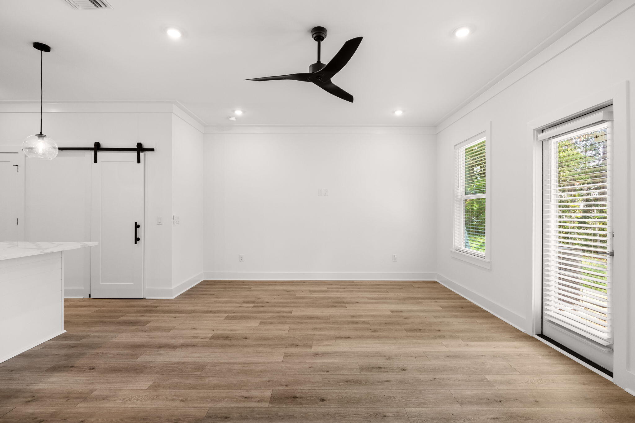 SAWGRASS RESERVE - Residential Lease